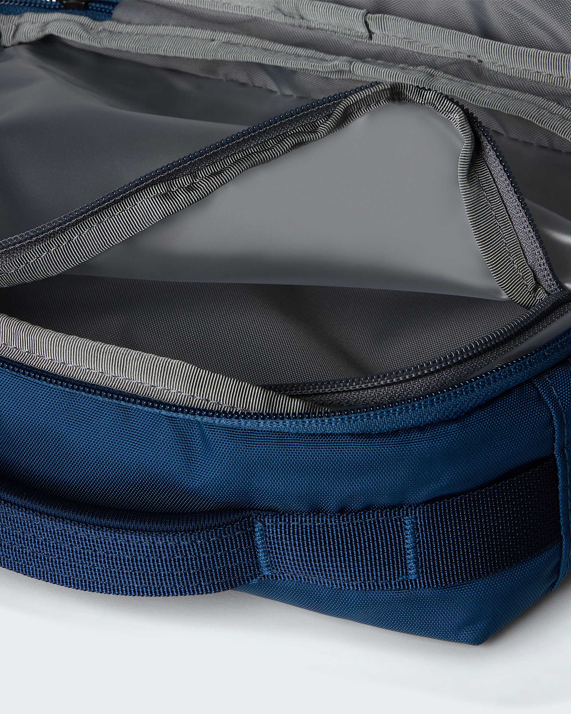 Trousse de toilette Base Camp Voyager TNF ALT3