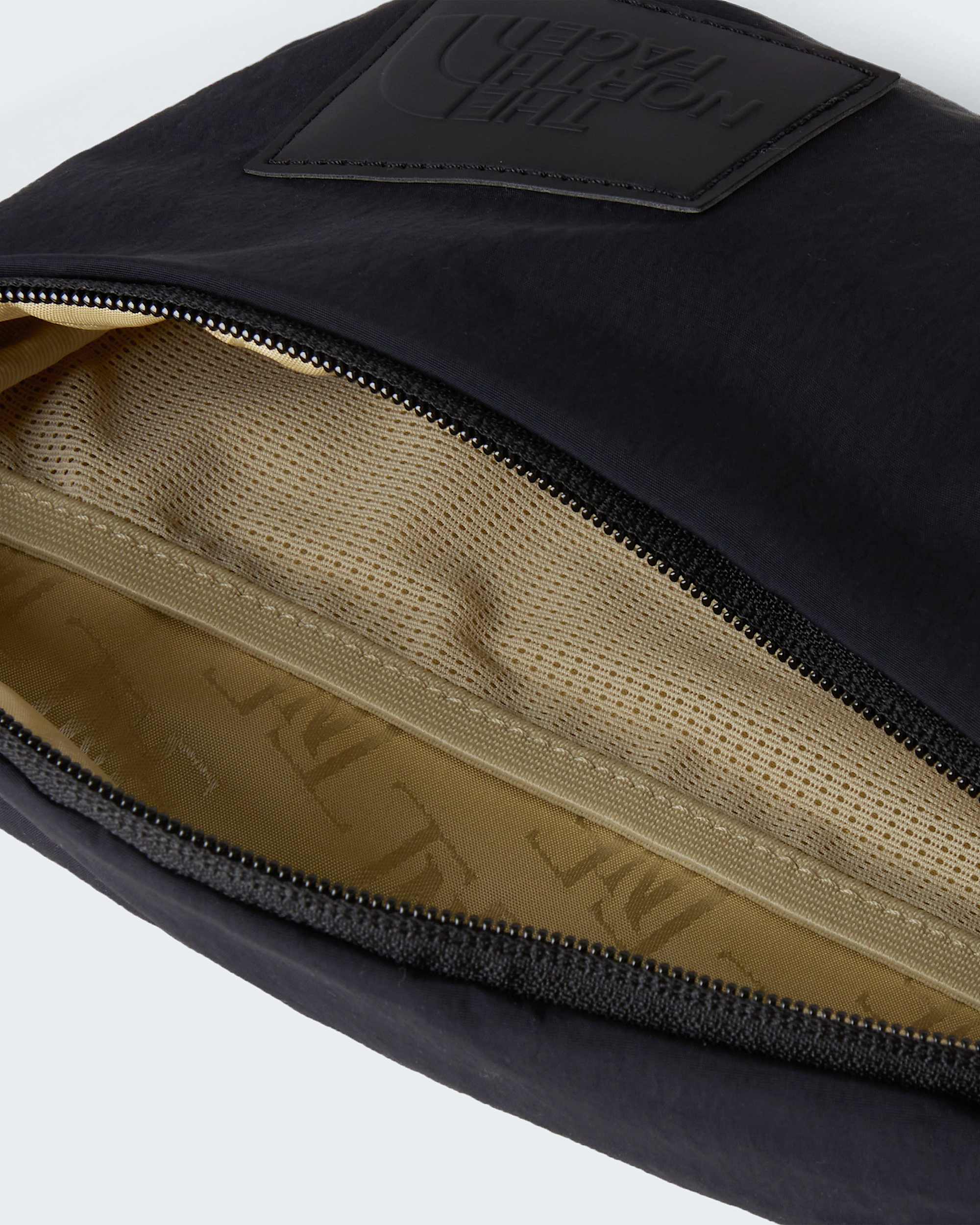 Womens Never Stop Bum Bag TNF ALT4