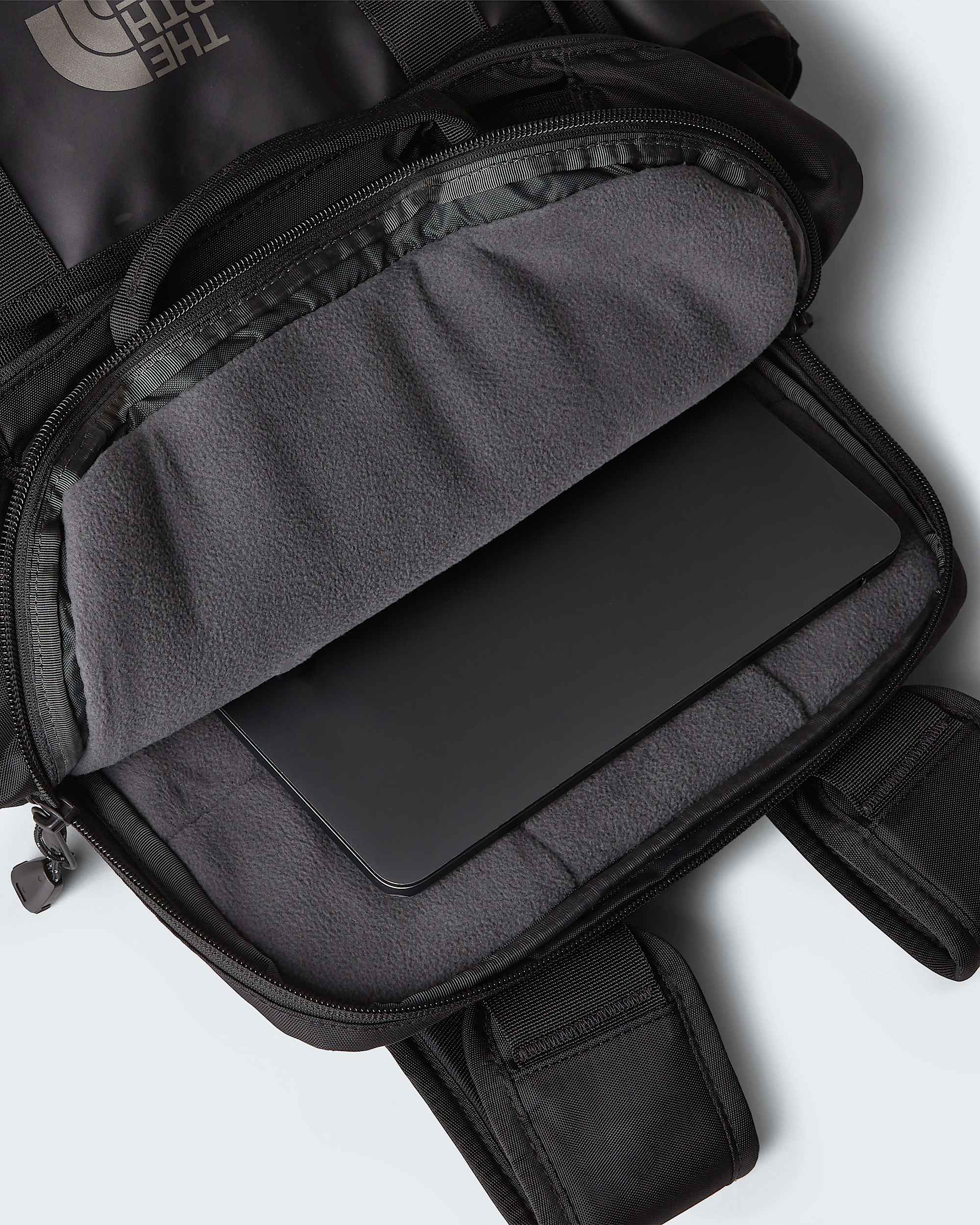 Base Camp Daypack TNF ALT7
