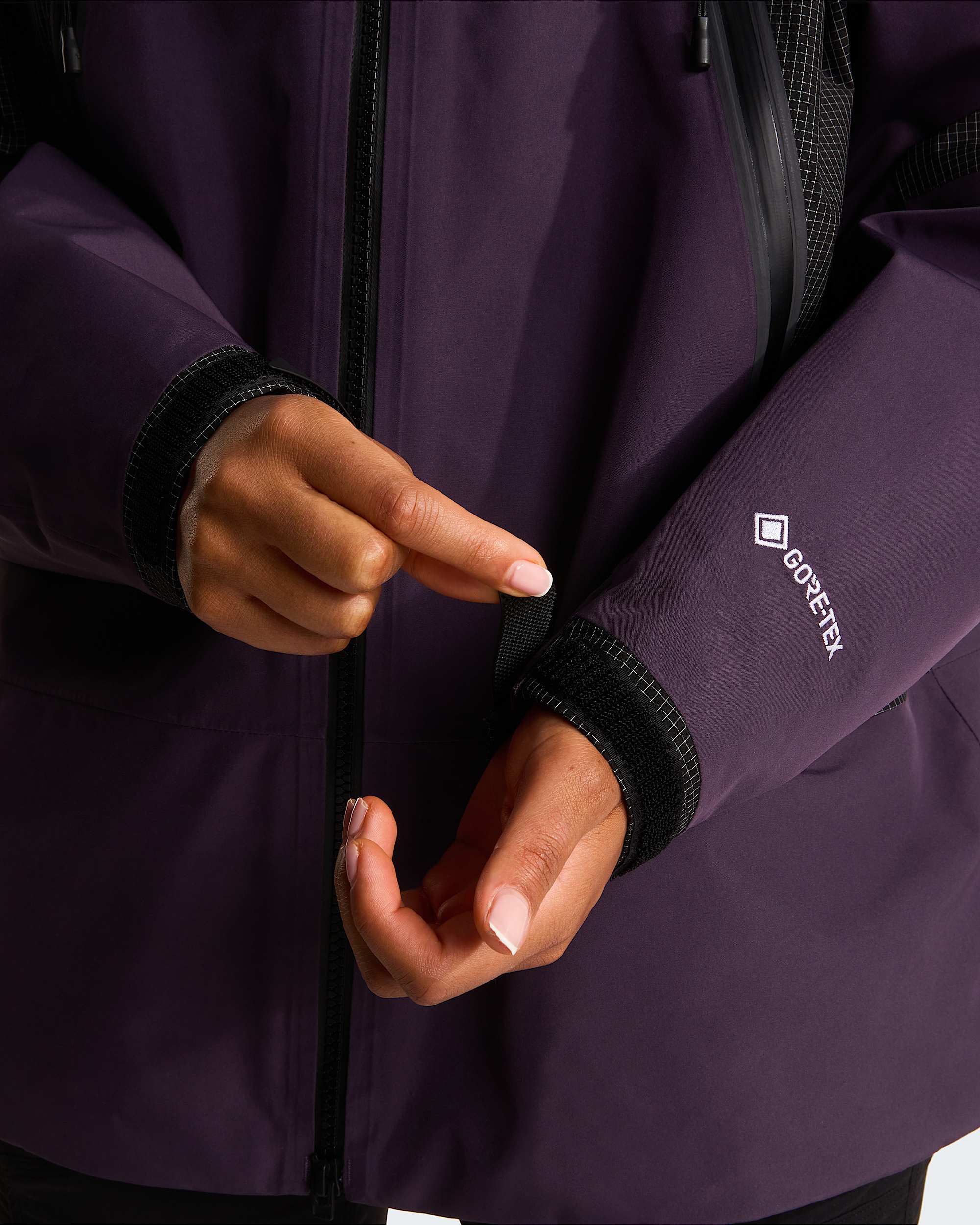 Unisex Hike Spectra GORETEX Mountain Light Jacket TNF ALT24