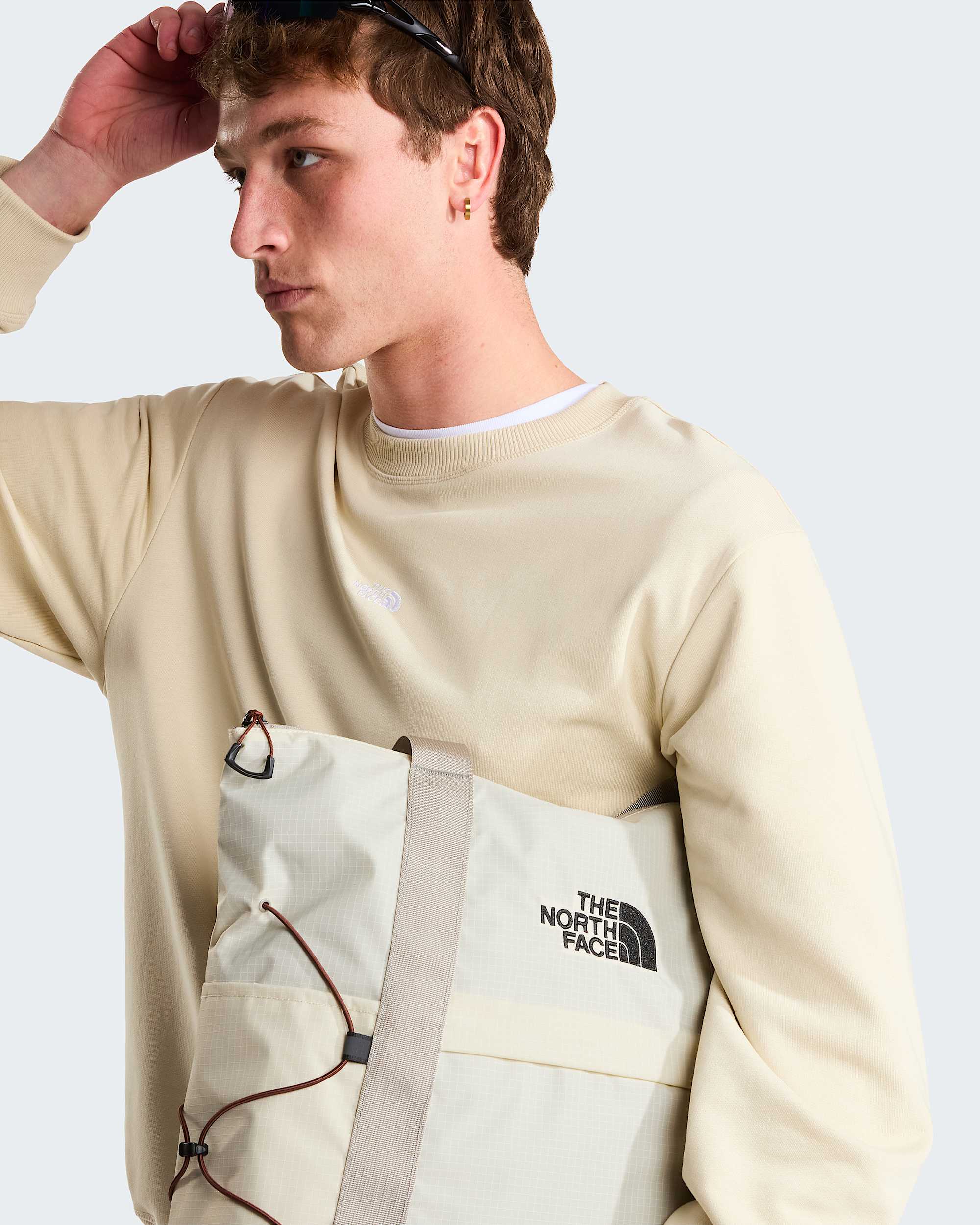 Unisex Essential Light Relaxed Sweatshirt TNF ALT7