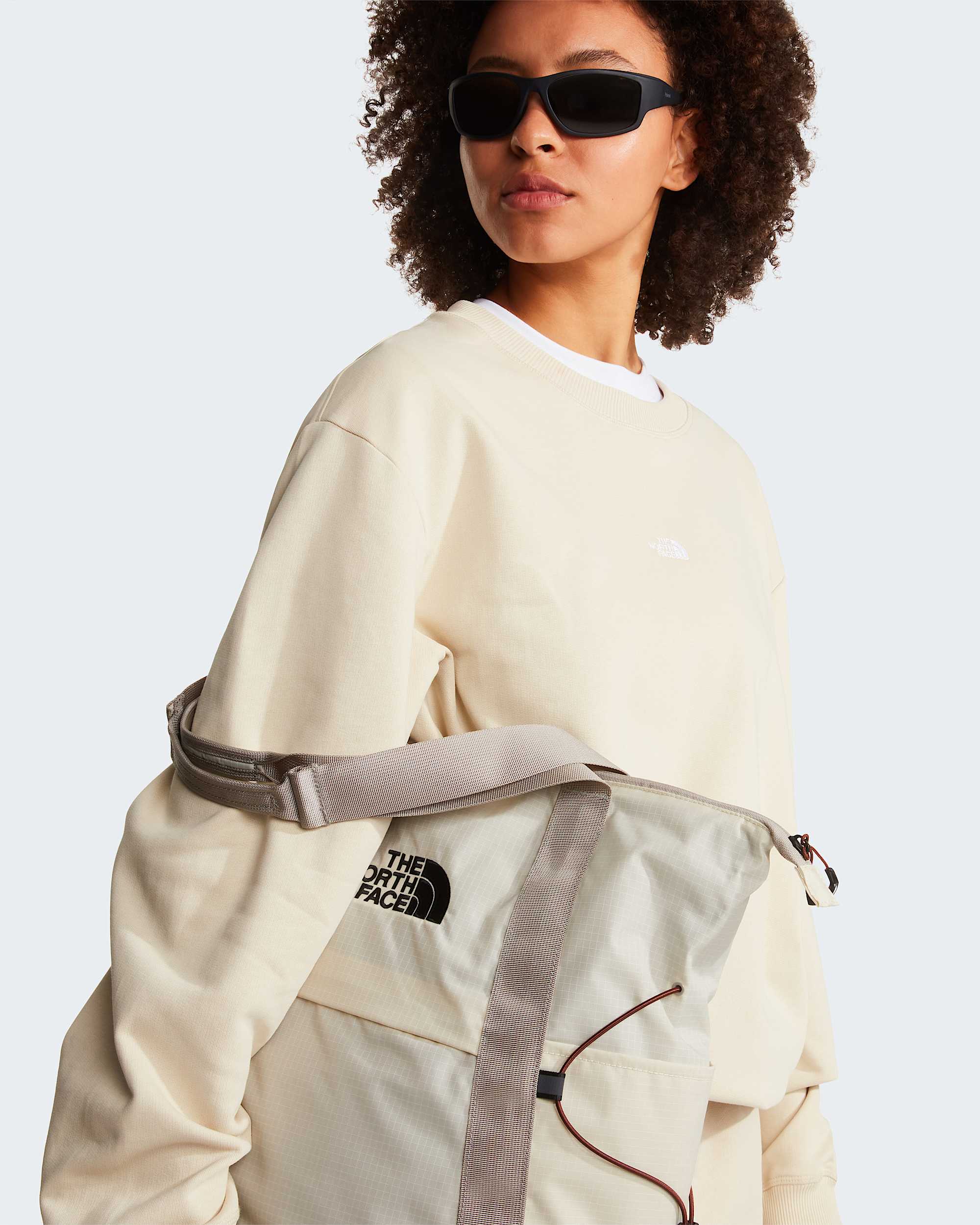 Unisex Essential Light Relaxed Sweatshirt TNF ALT13