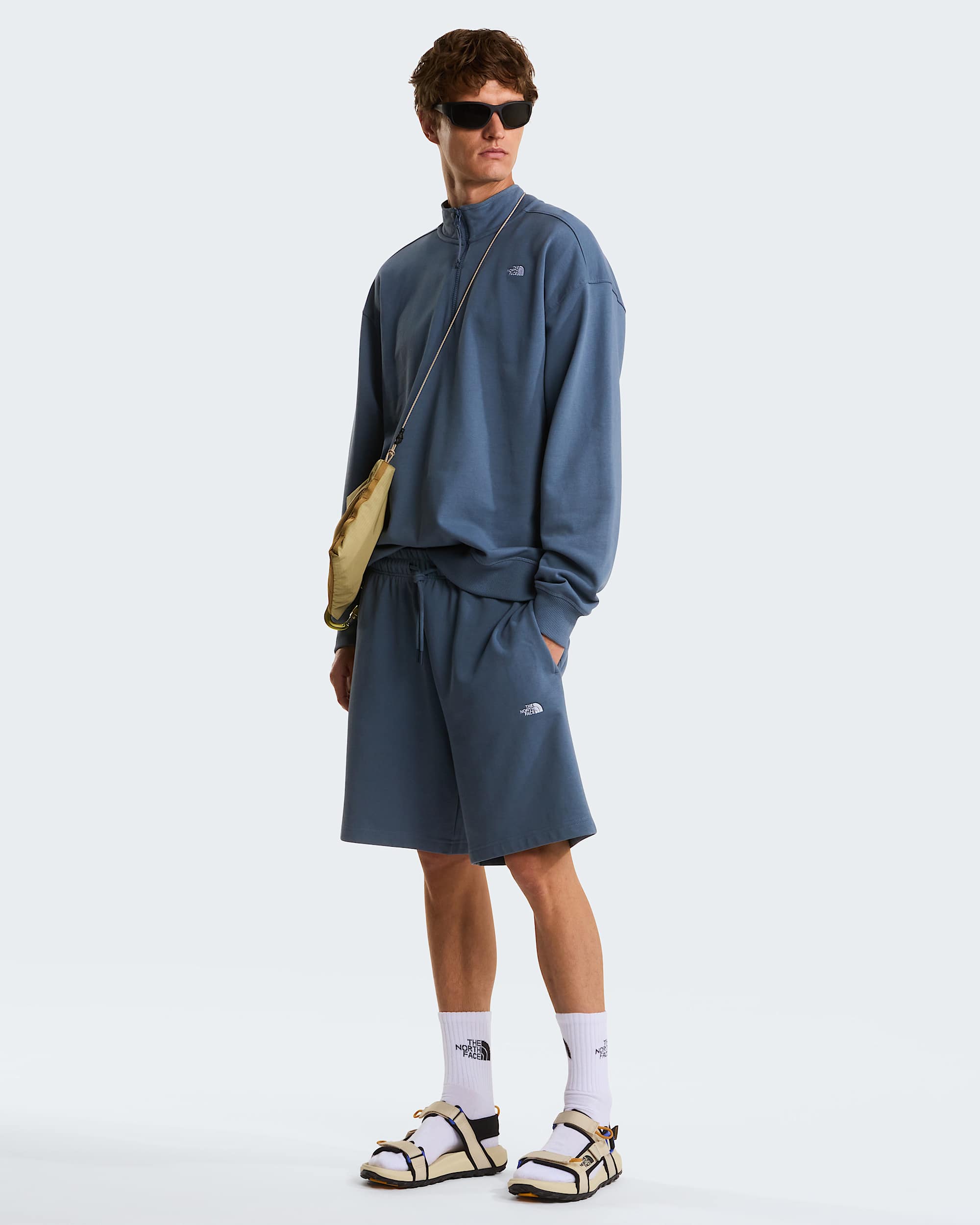 Unisex Essential Light Relaxed 14 Zip Sweatshirt TNF ALT3