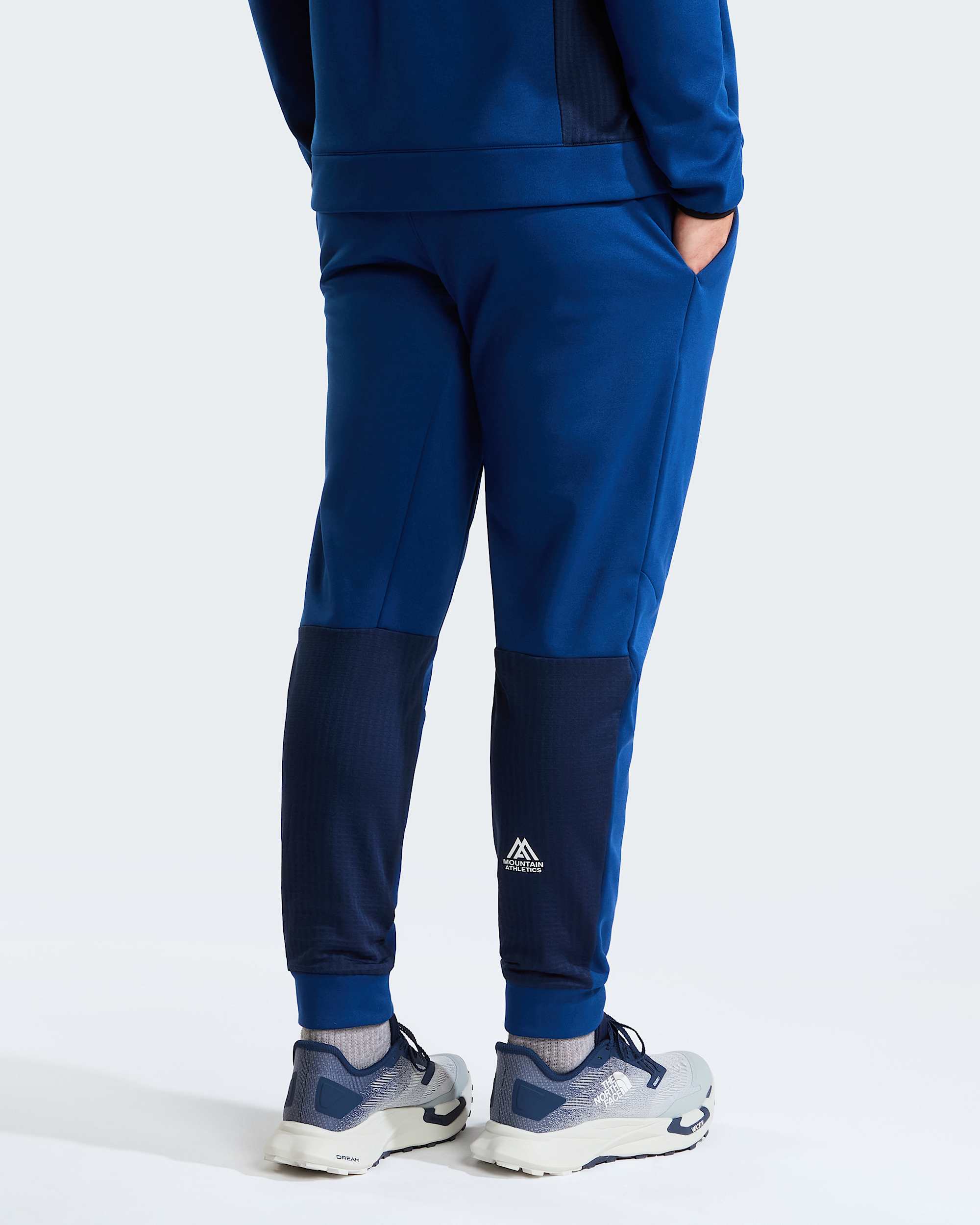 Mens Mountain Athletics Fleece Joggers TNF Estate BlueSummit NavySummit Navy ALT3