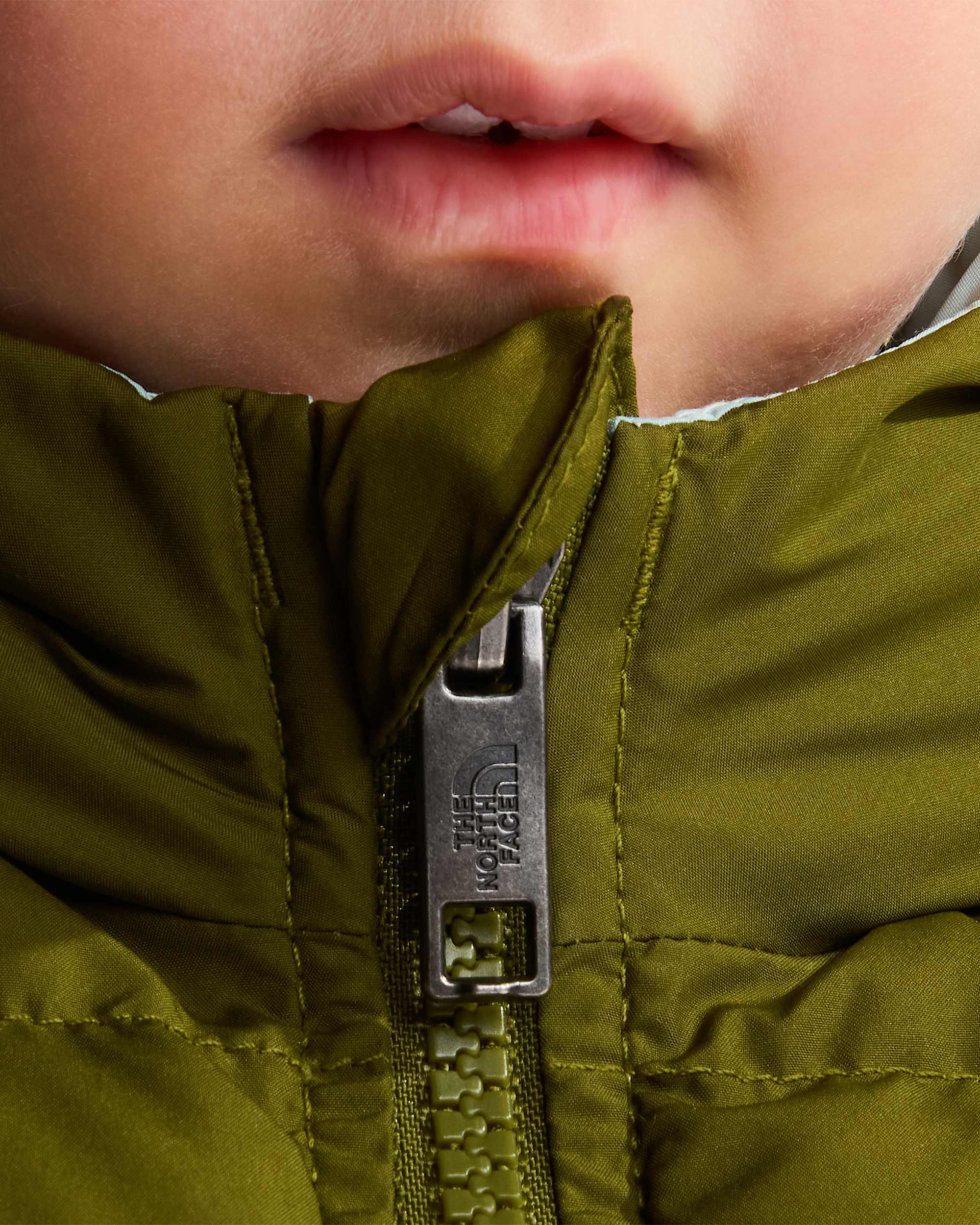 Omkeerbare Perritojas voor babys TNF Forest Olive ALT7