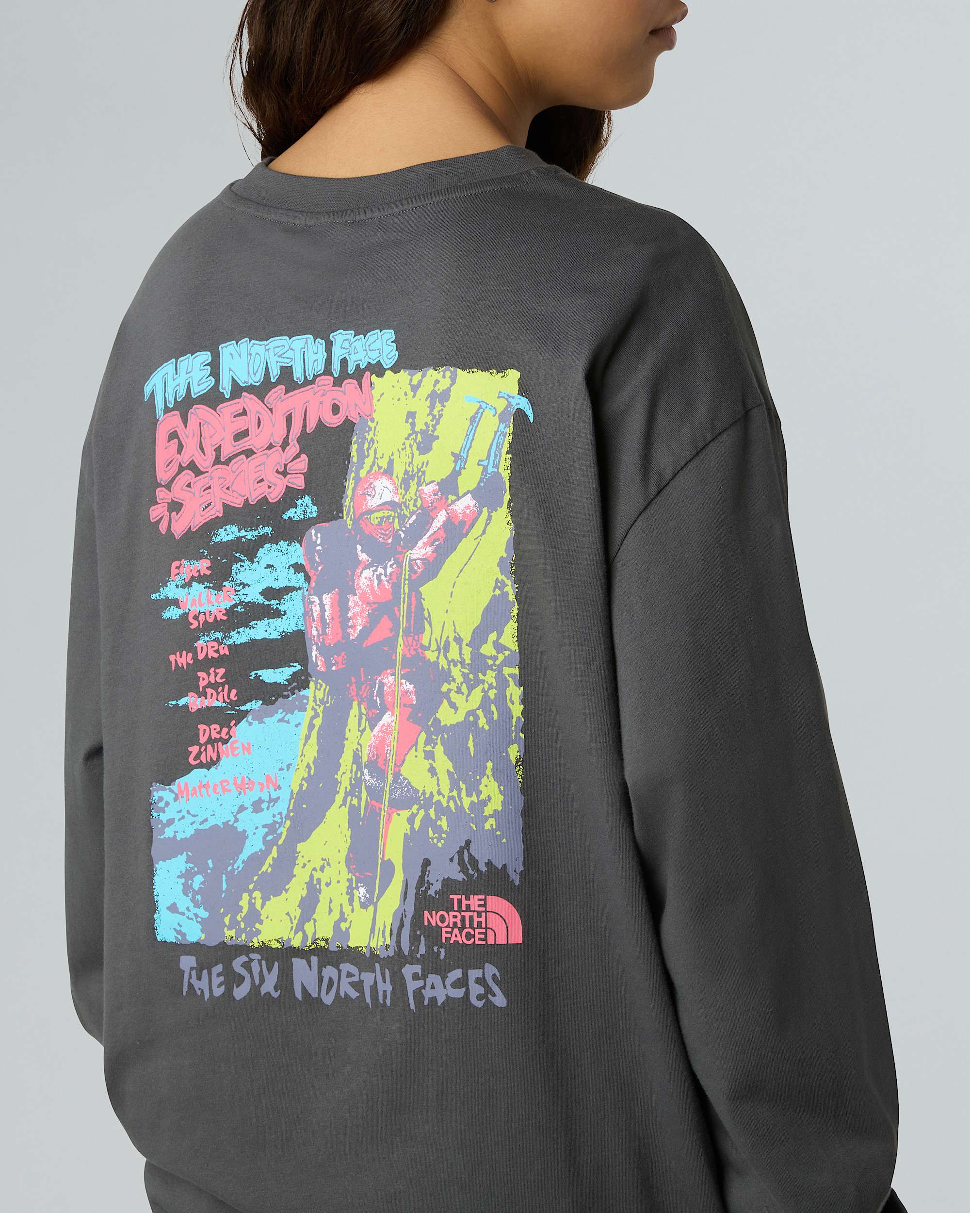 Camiseta holgada de mana larga Expedition Celebration unisex TNF ALT12