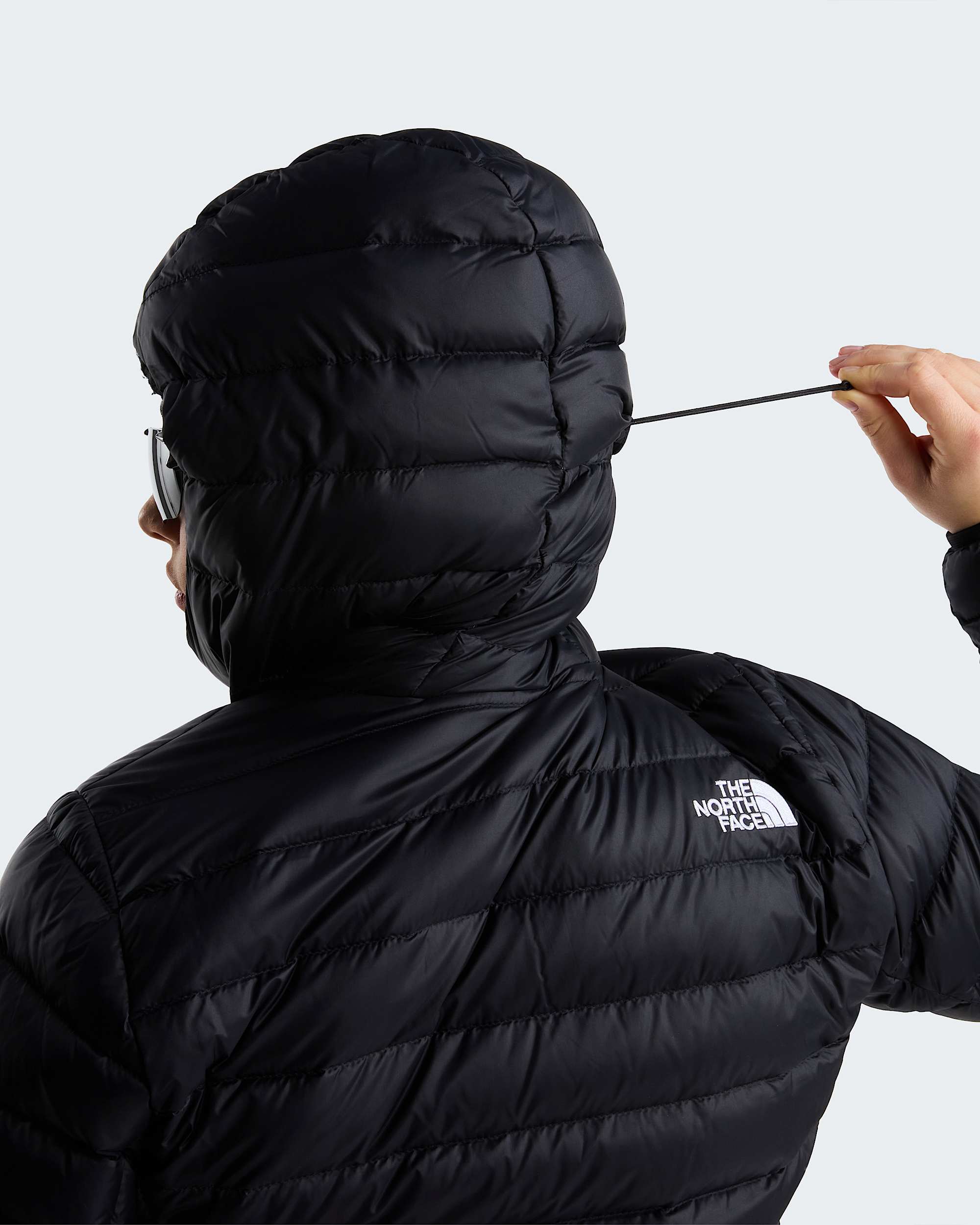 Womens Classic Down Hooded Jacket TNF ALT6