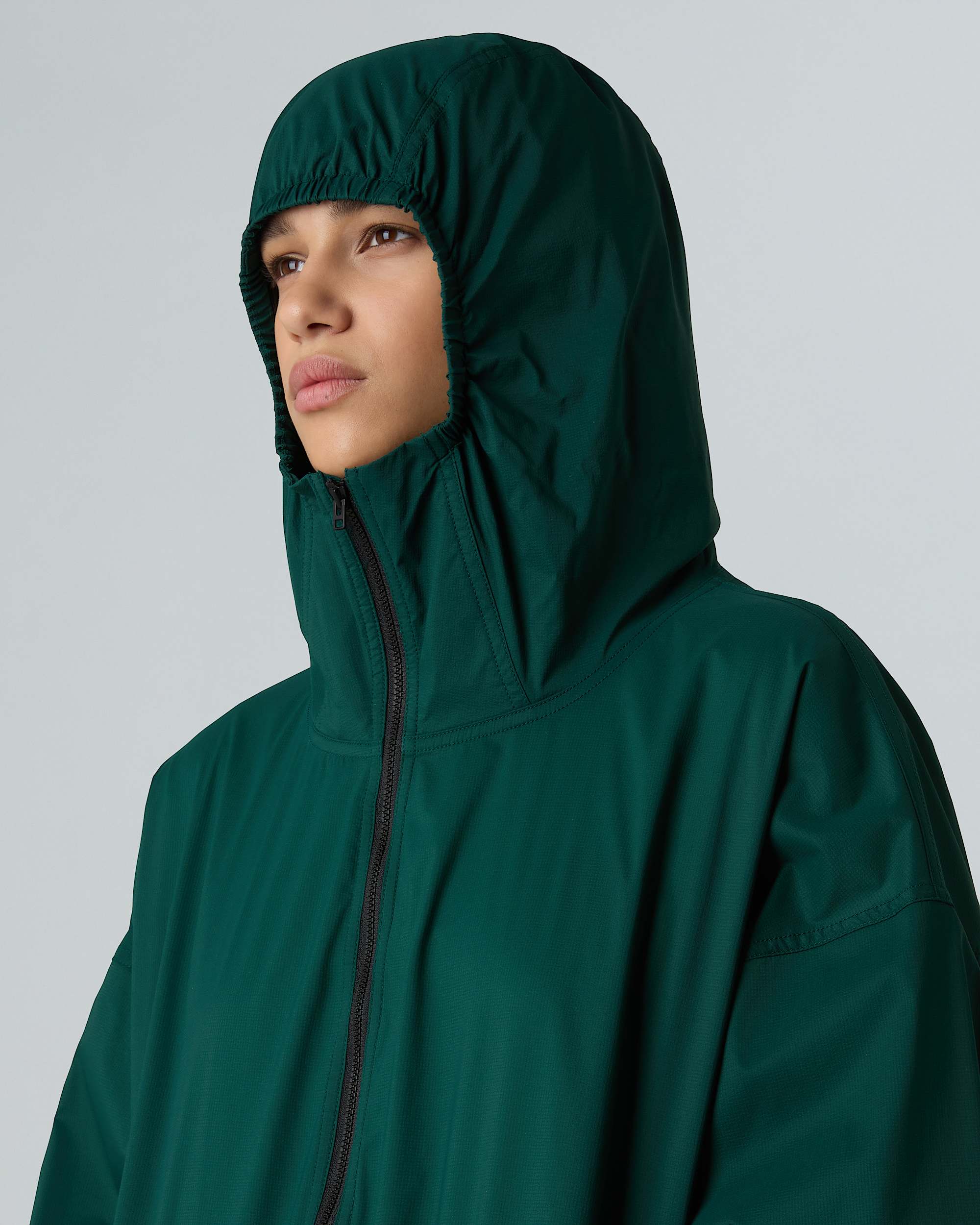 Veste  capuche coupevent compressible Red Box unisexe TNF alt15