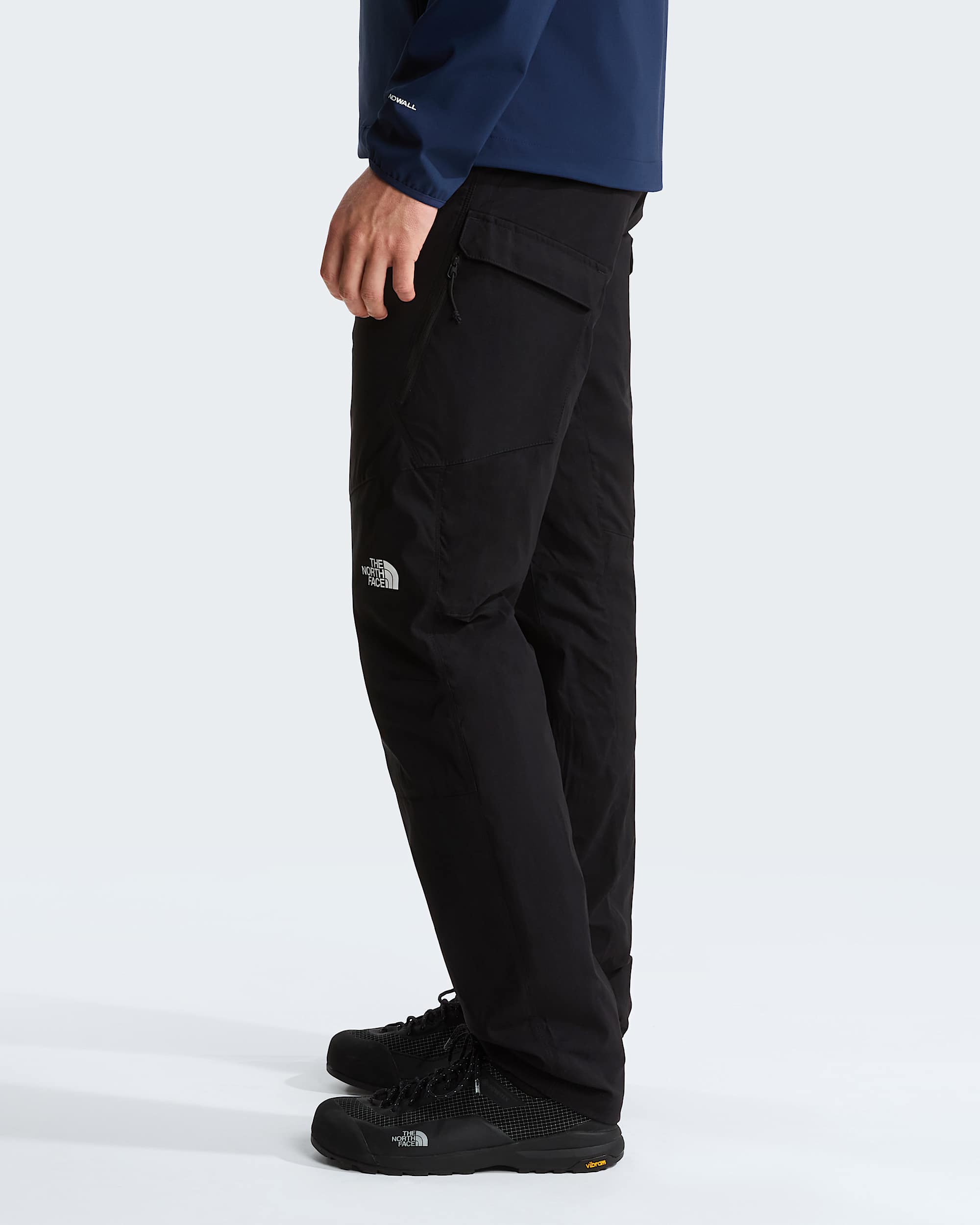 Mens Winter Exploration Regular Tapered Cargo Trousers TNF ALT2