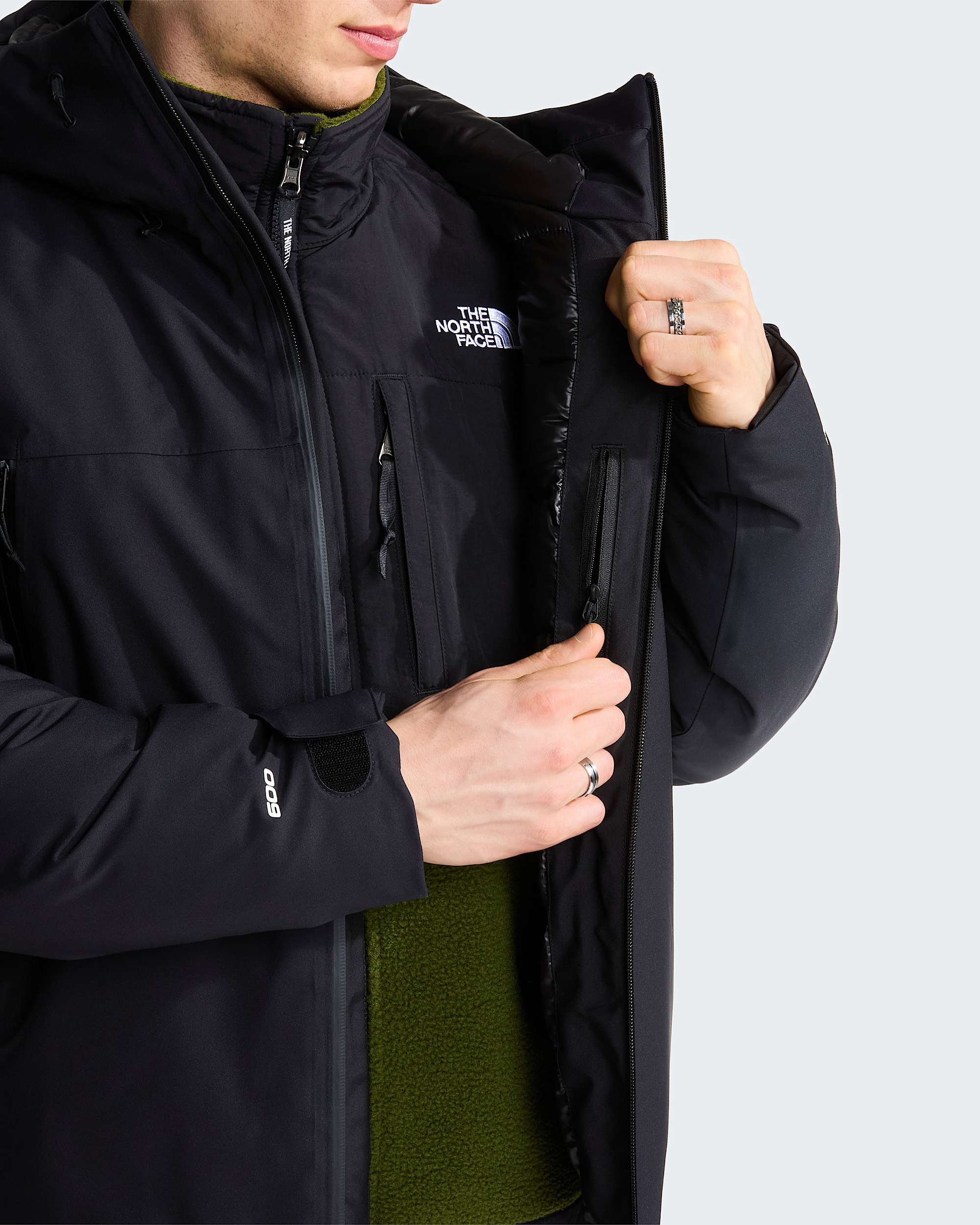 Mens Mountain Range Down Hooded Jacket TNF ALT8