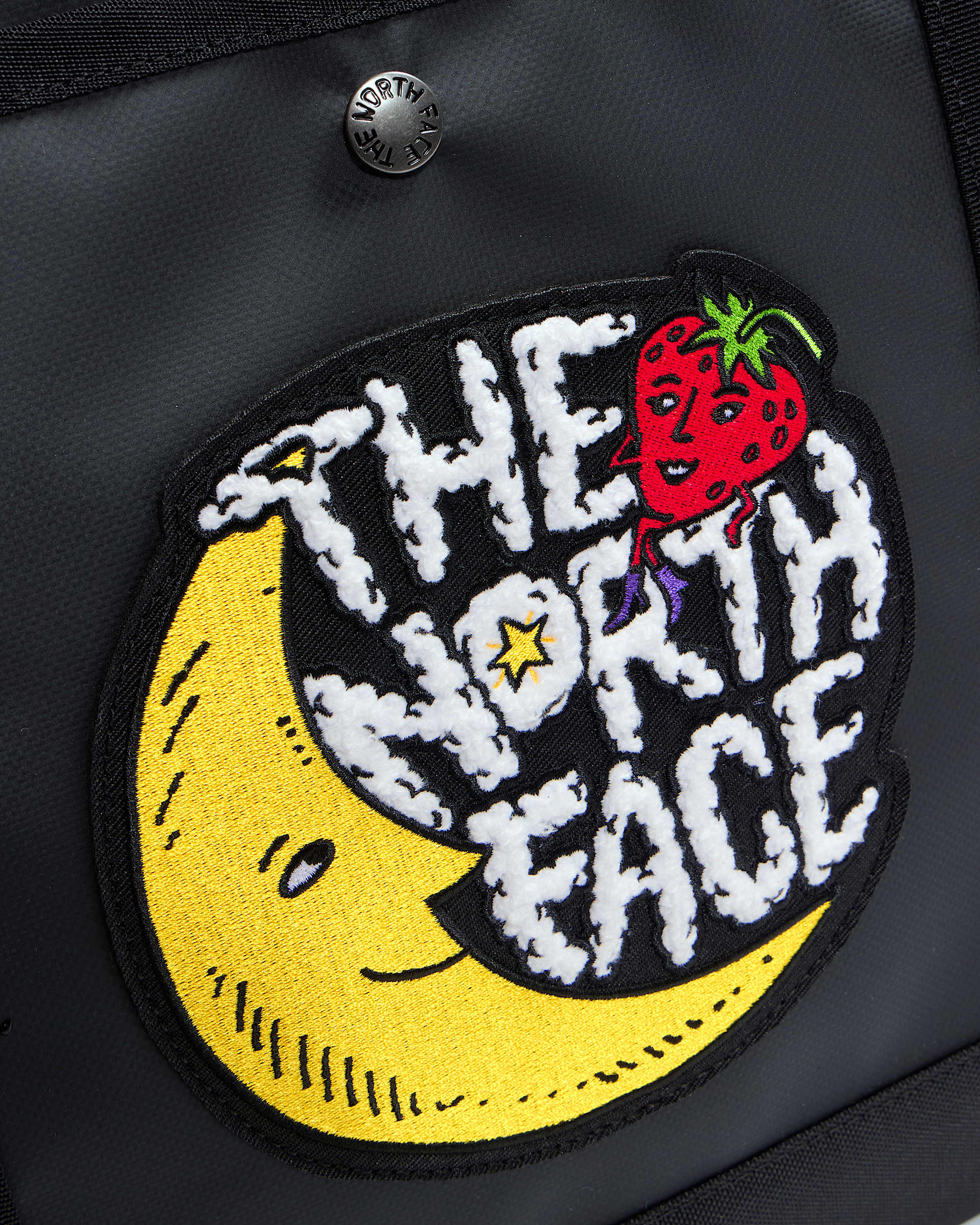 TNF X Sky High Farm Tote Bag  40L TNF ALT3