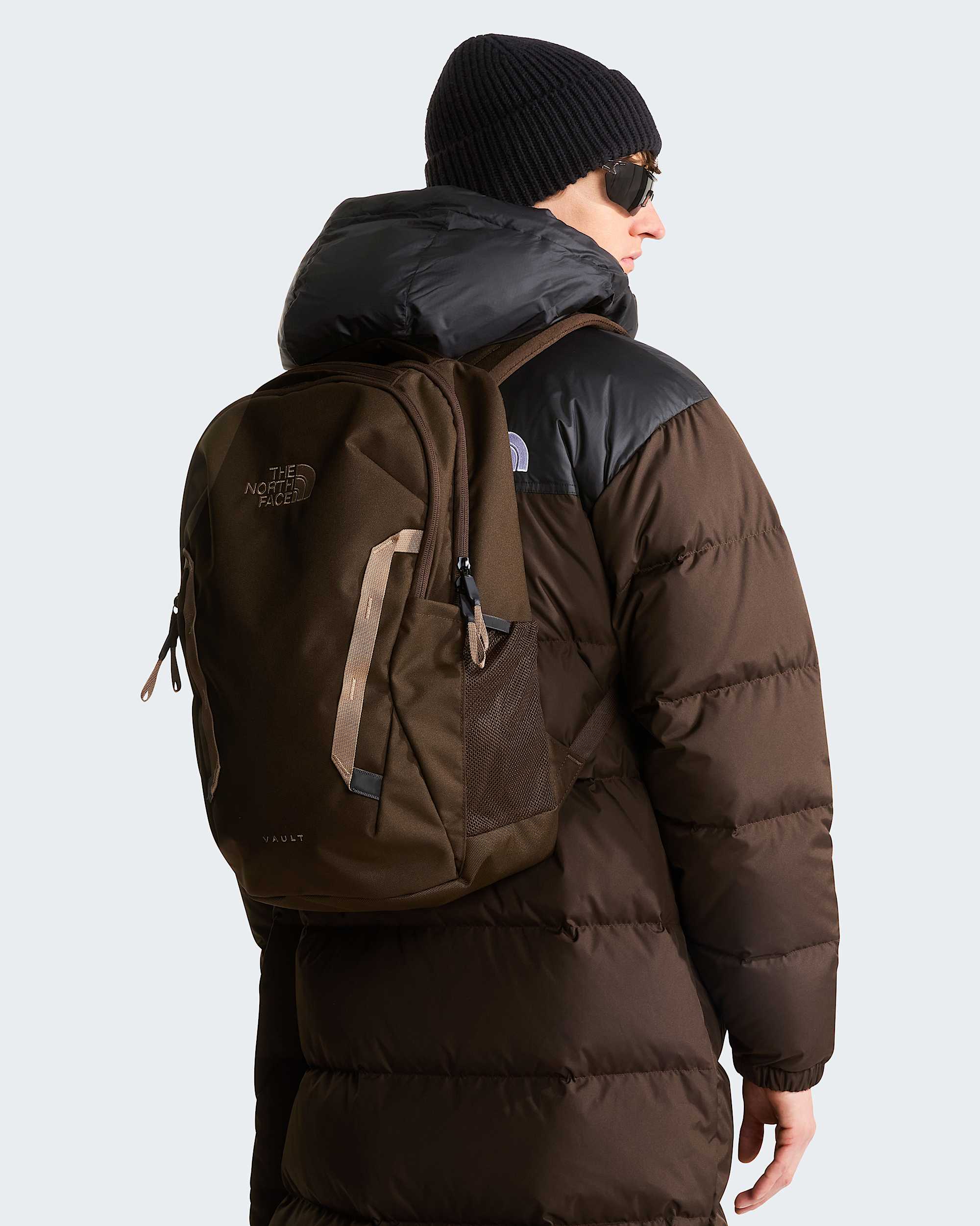 Vaultrugzak TNF Dark ChestnutGarnet ALT1
