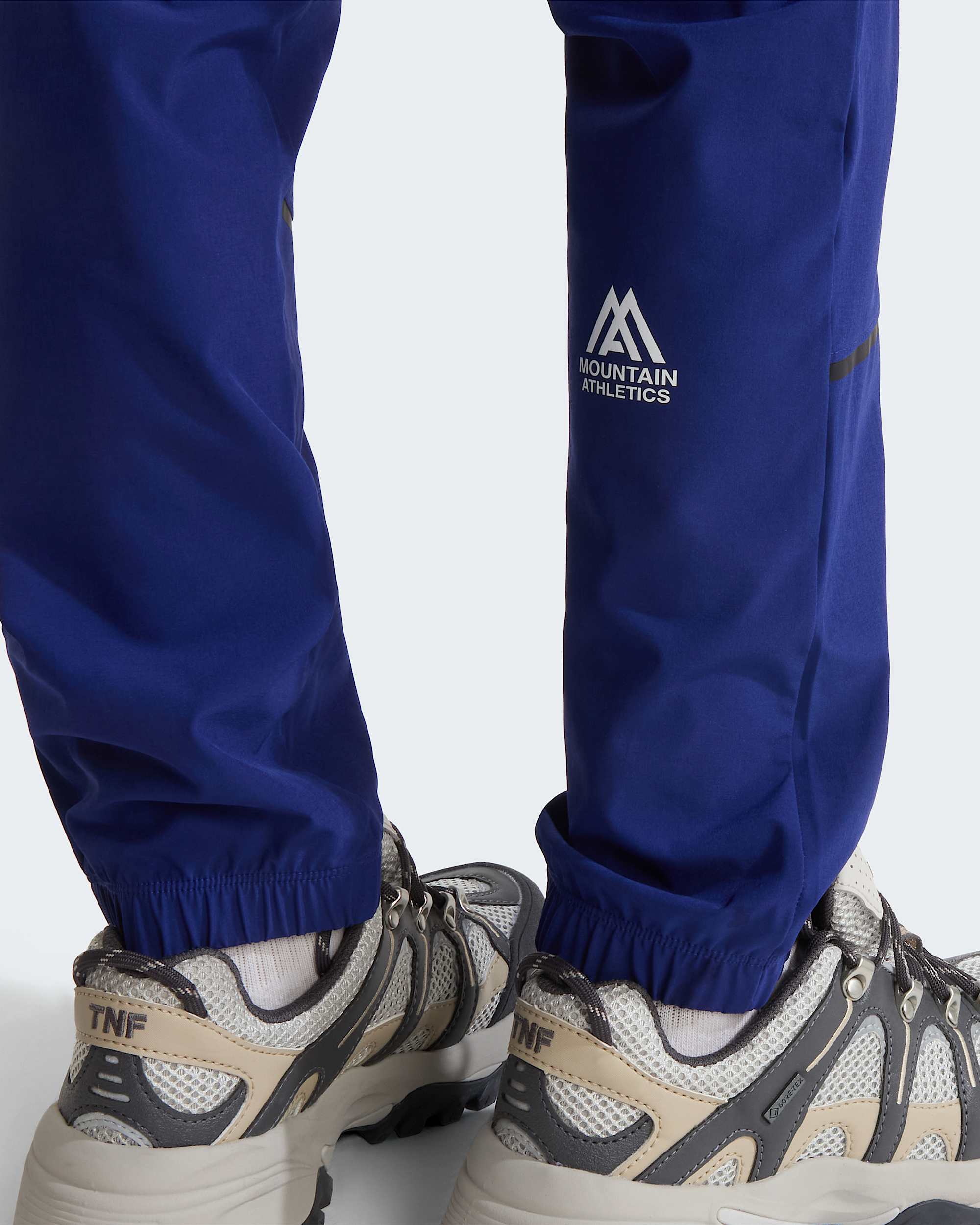 Geweven Mountain Athleticsbroek voor tieners TNF Bold Blue ALT5