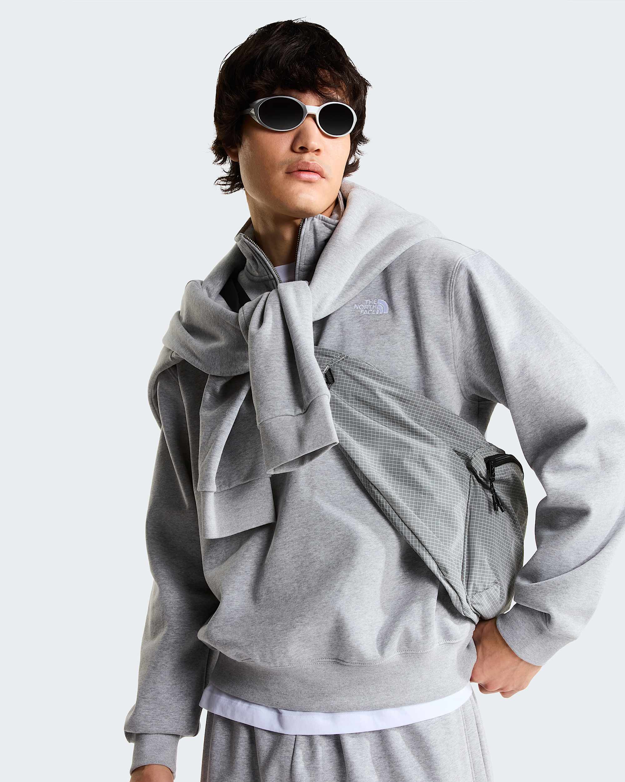 Mens Essential Simple Dome Relaxed 14 Zip Sweatshirt TNF ALT5