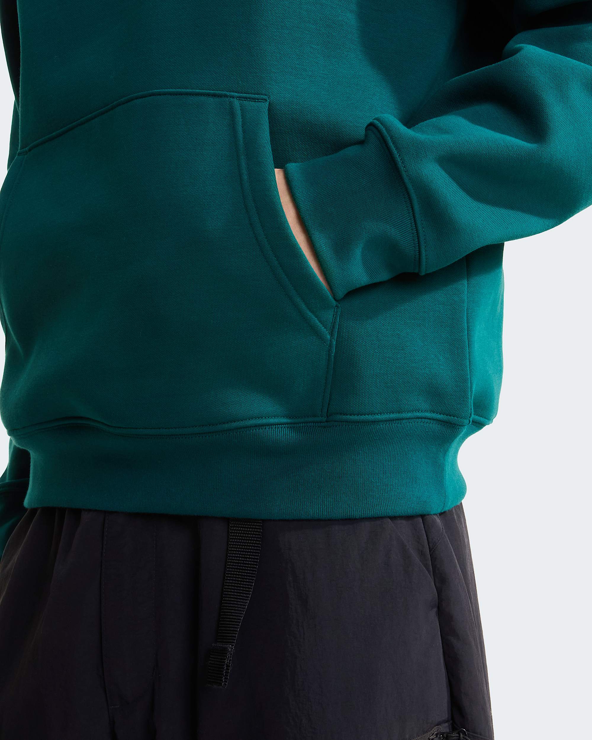 Felpa con cappuccio TNF Essential Drew Peak Regular da uomo TNF ALT5