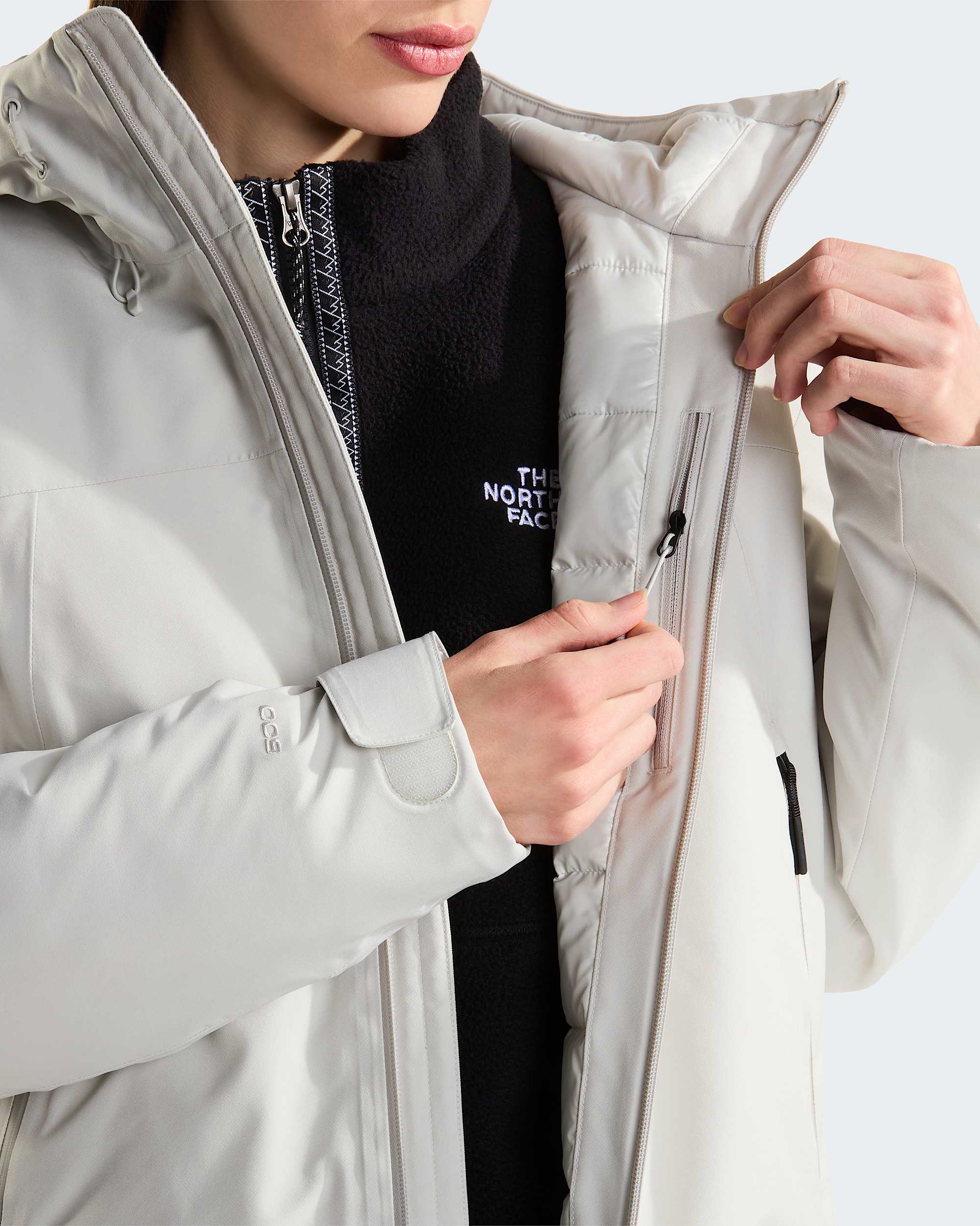 Womens TNF Range Down Hooded Jacket TNF ALT8