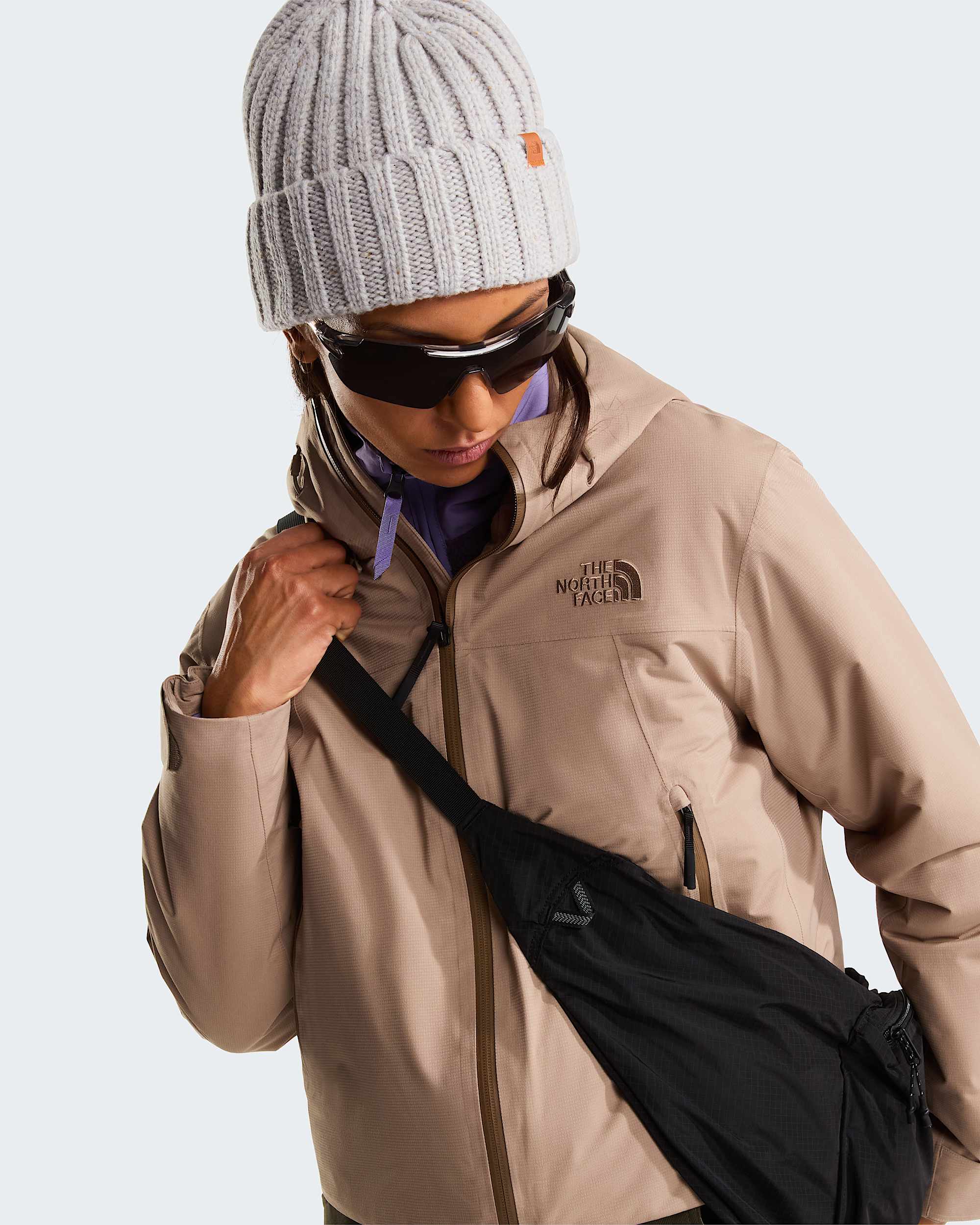 Womens TNF Range Lightweight Hooded Jacket TNF ALT10