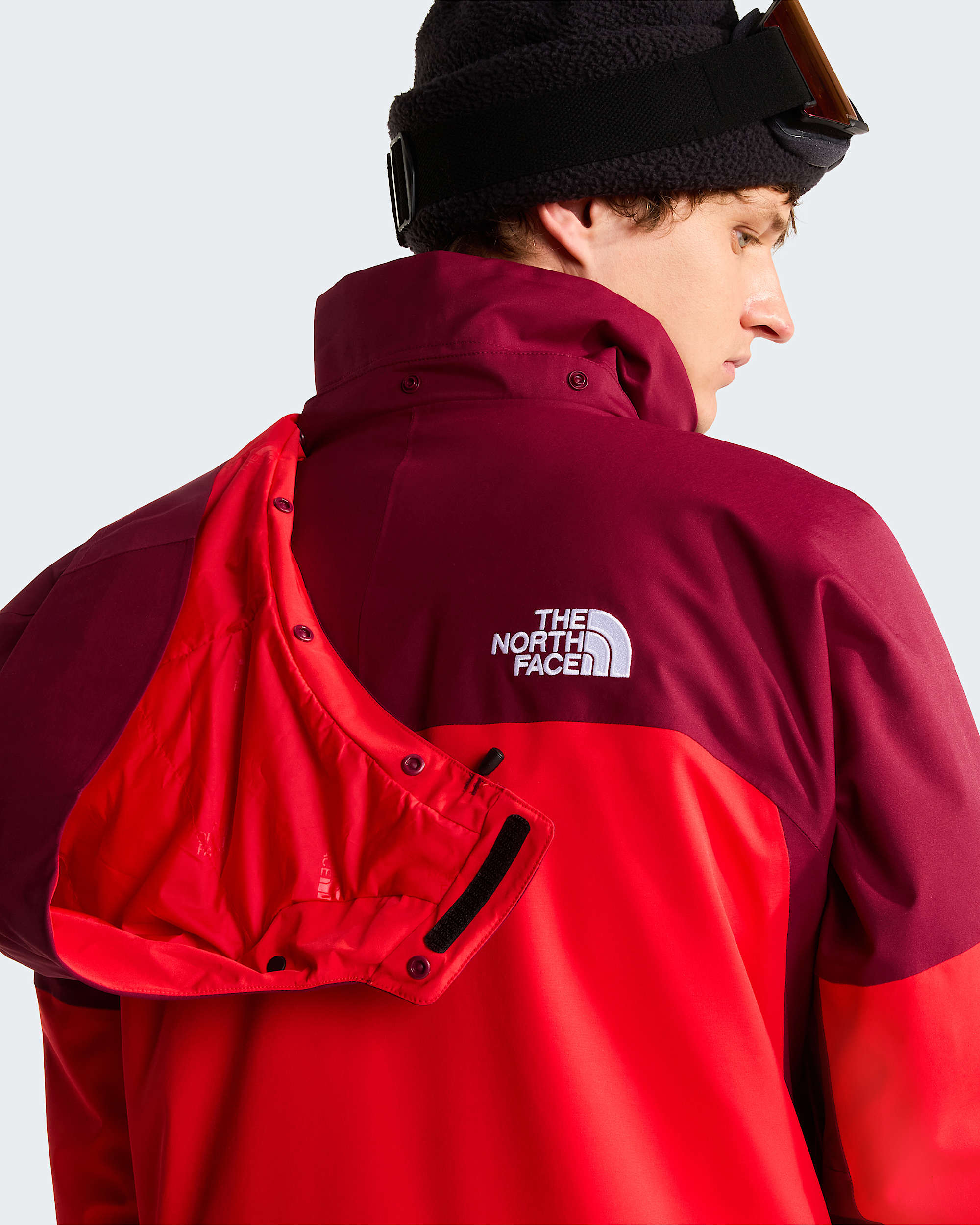 Mens Chakal Jacket TNF ALT8