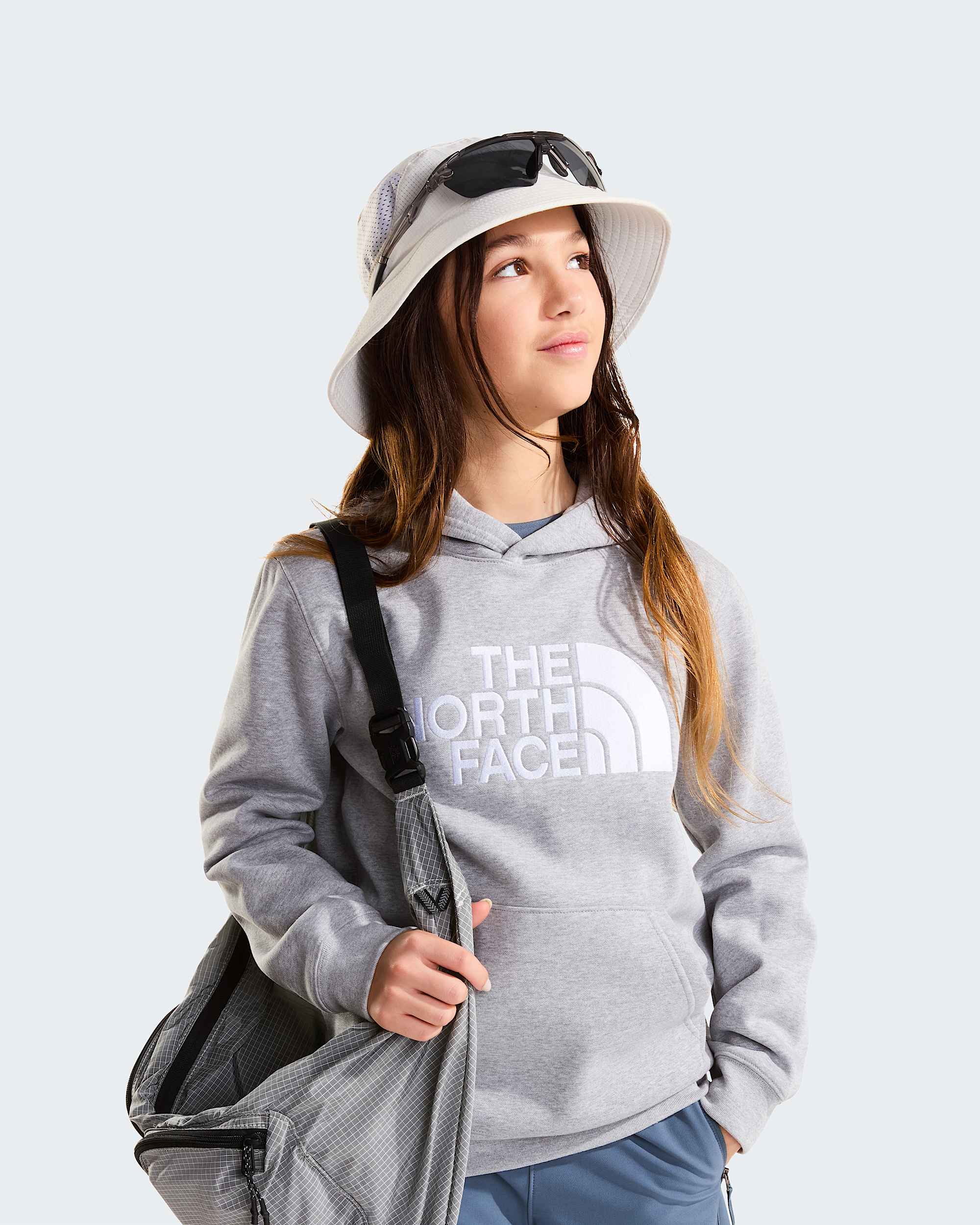 Teens TNF Essential Drew Peak Hoodie TNF ALT16