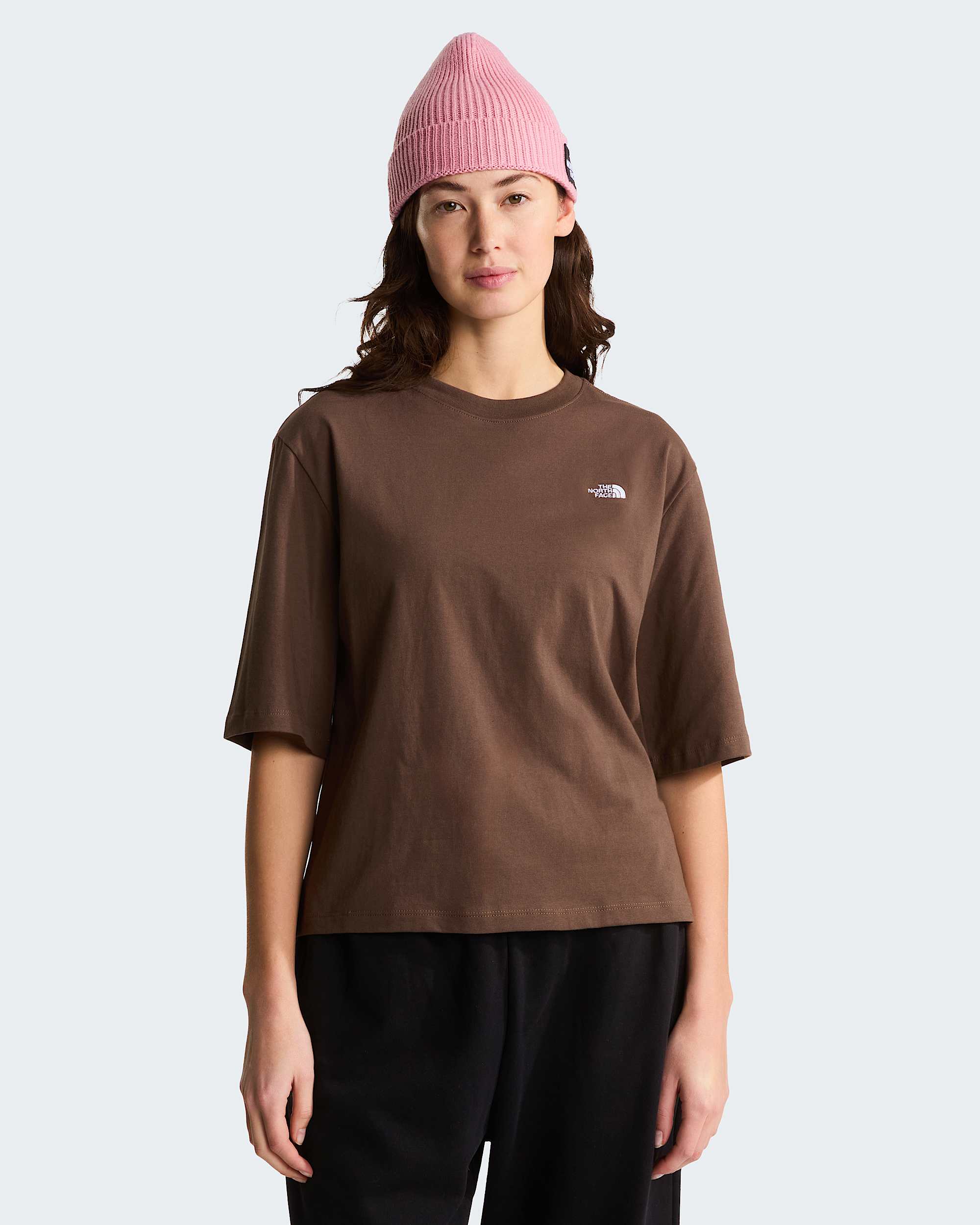 TNF Essential Simple Dome Boxy Relaxed Tshirt voor dames TNF HERO