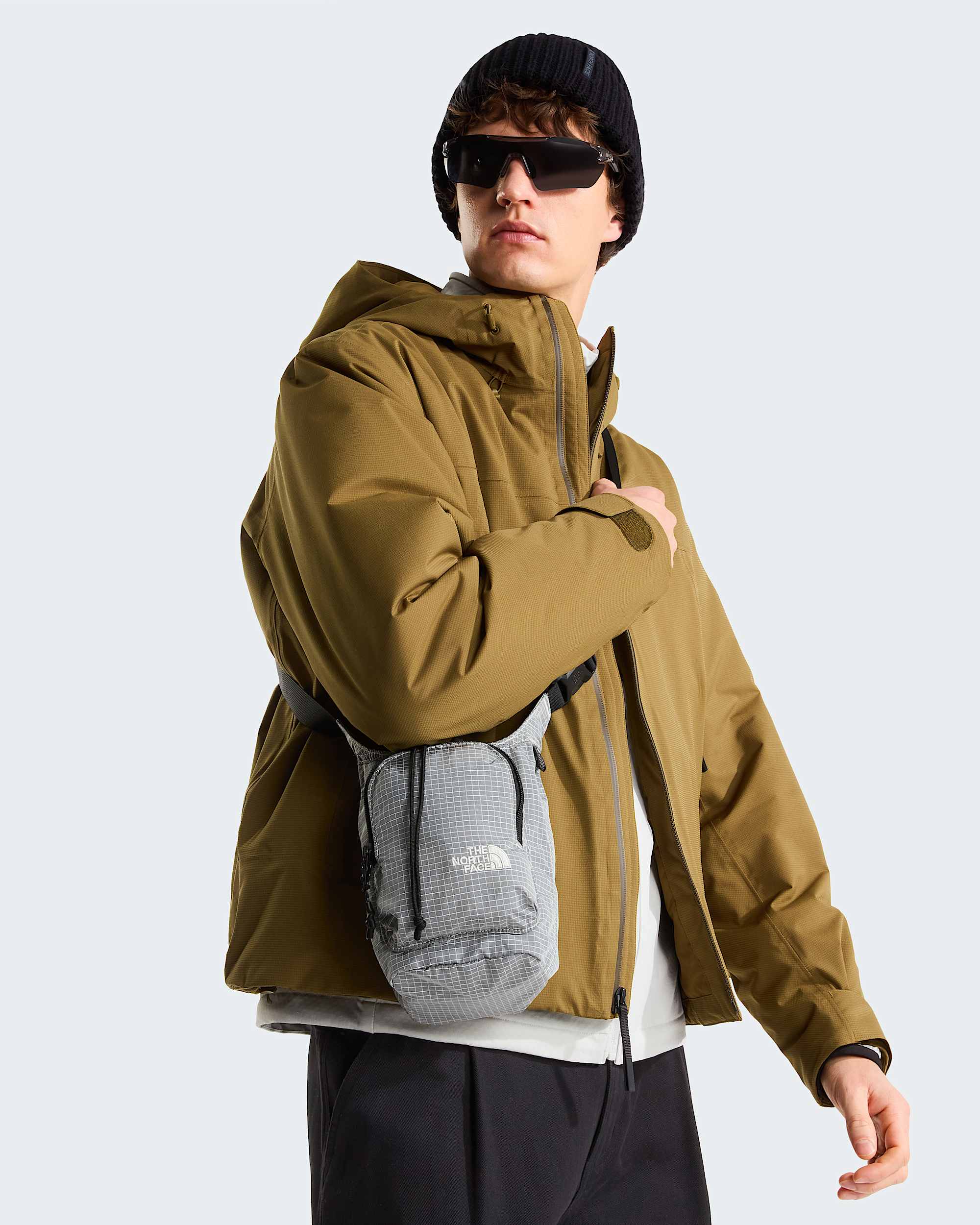 Mens TNF Range Lightweight Hooded Jacket TNF ALT11