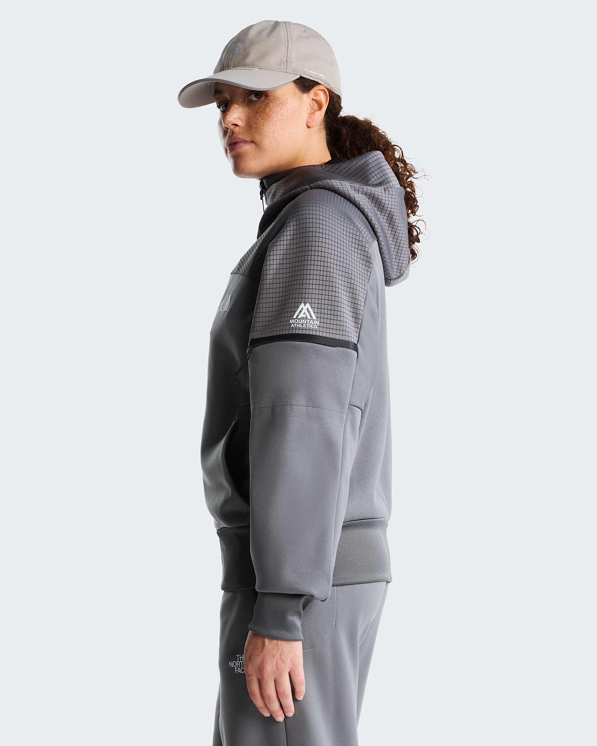 Mountain Athleticsfleecehoodie 20 voor dames TNF ALT2