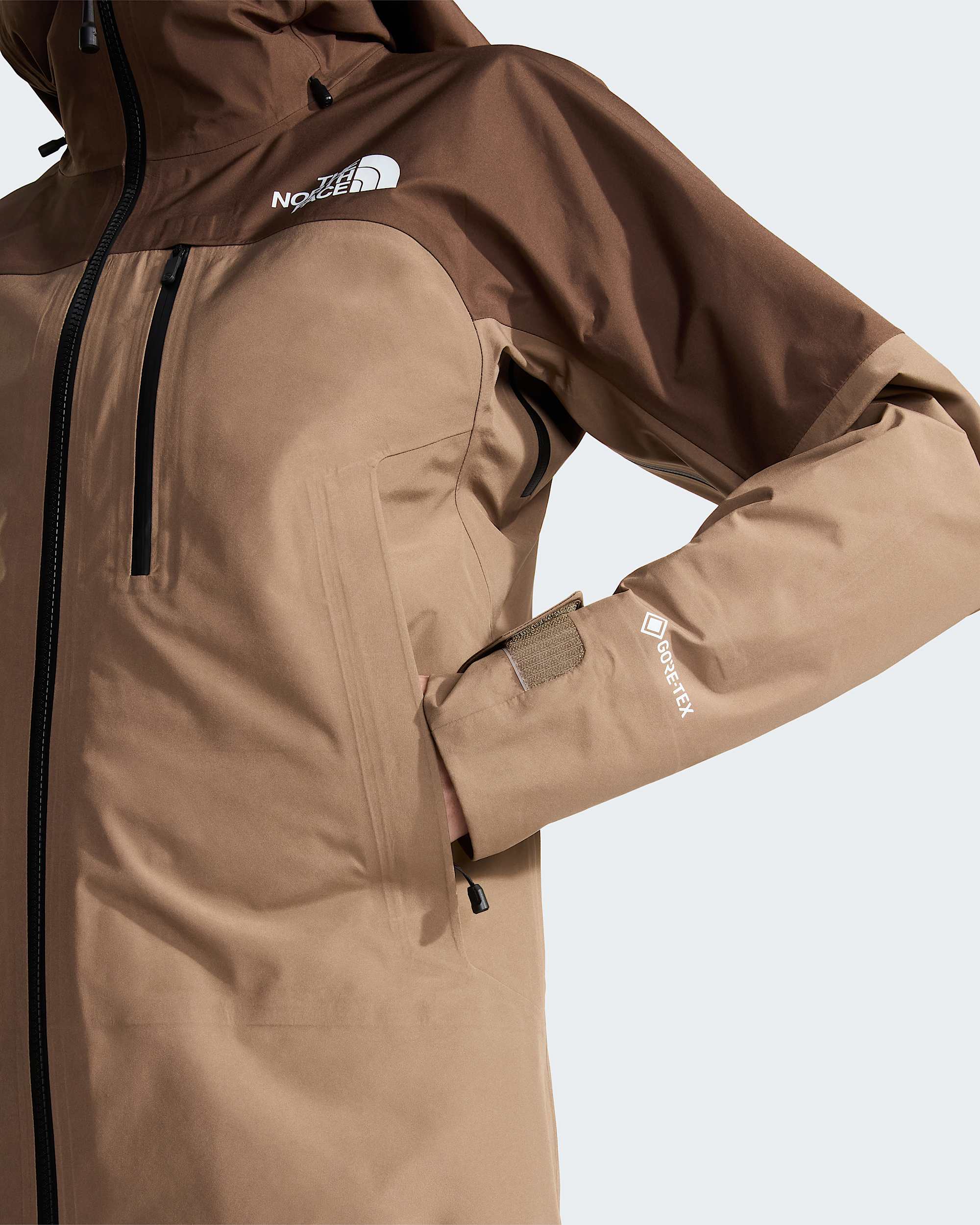  Summit Eastwall GORETEX TNF alt10