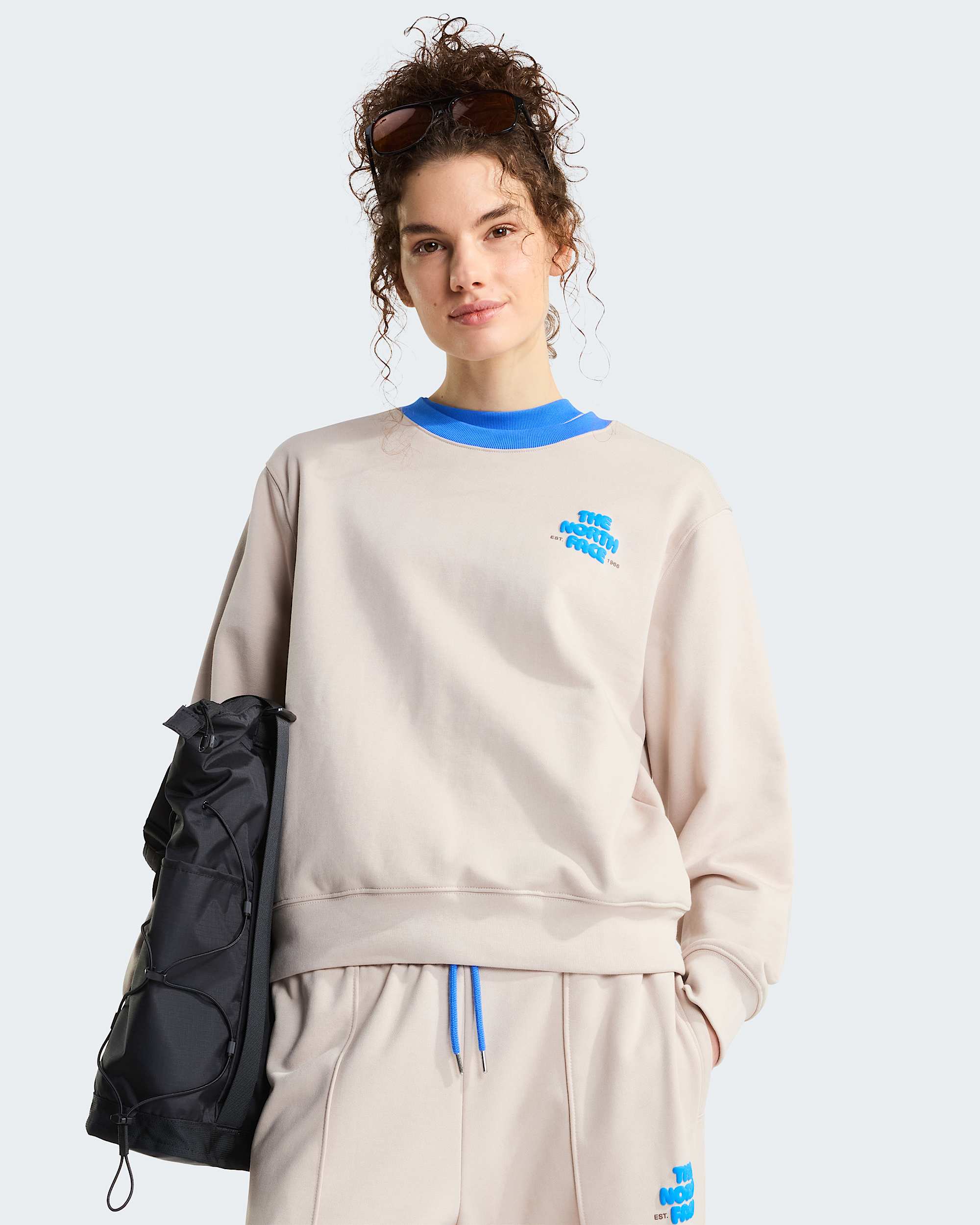 Womens Explore Fonts Relaxed Graphic Joggers TNF ALT5