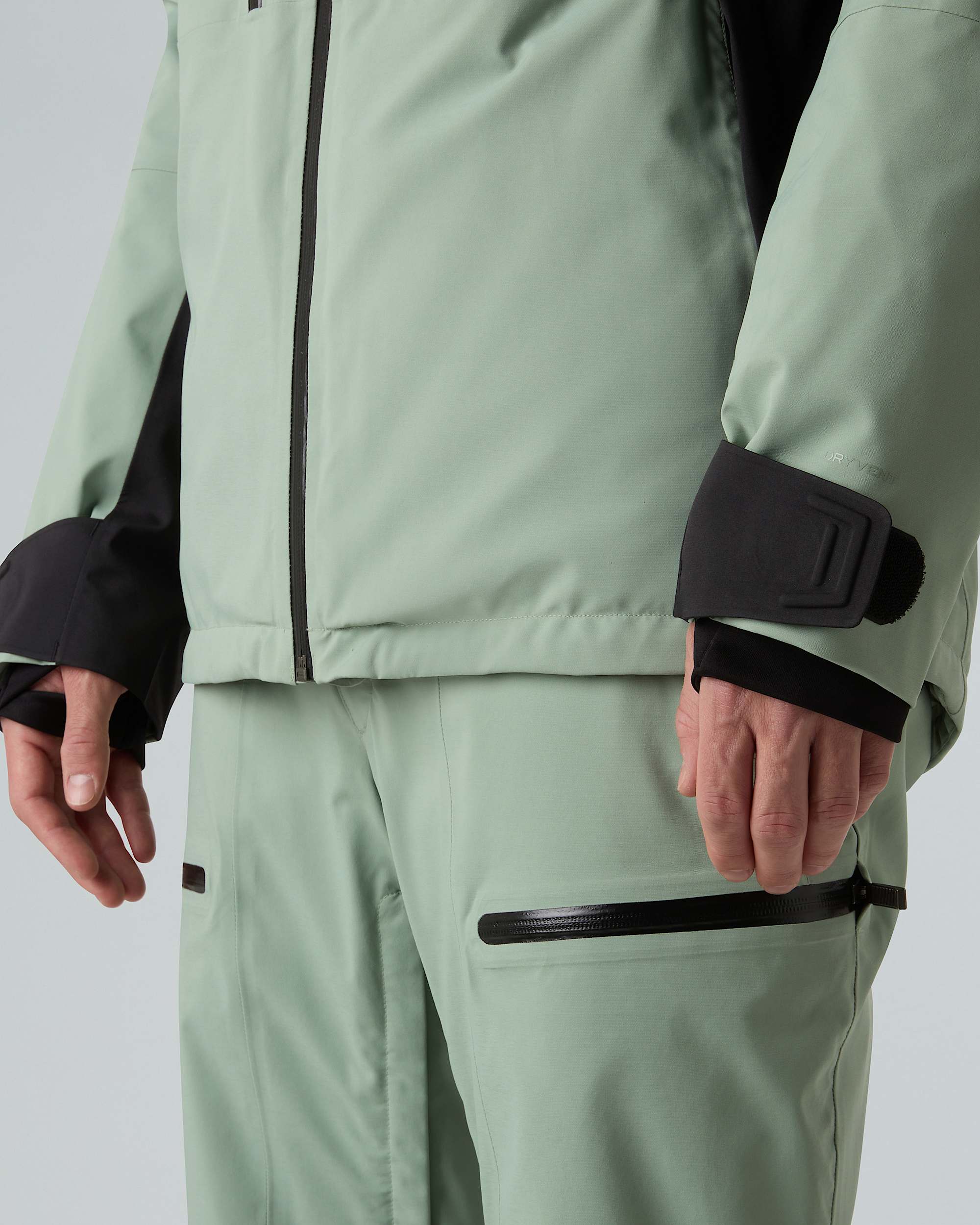 Mens Chakal Jacket TNF alt12