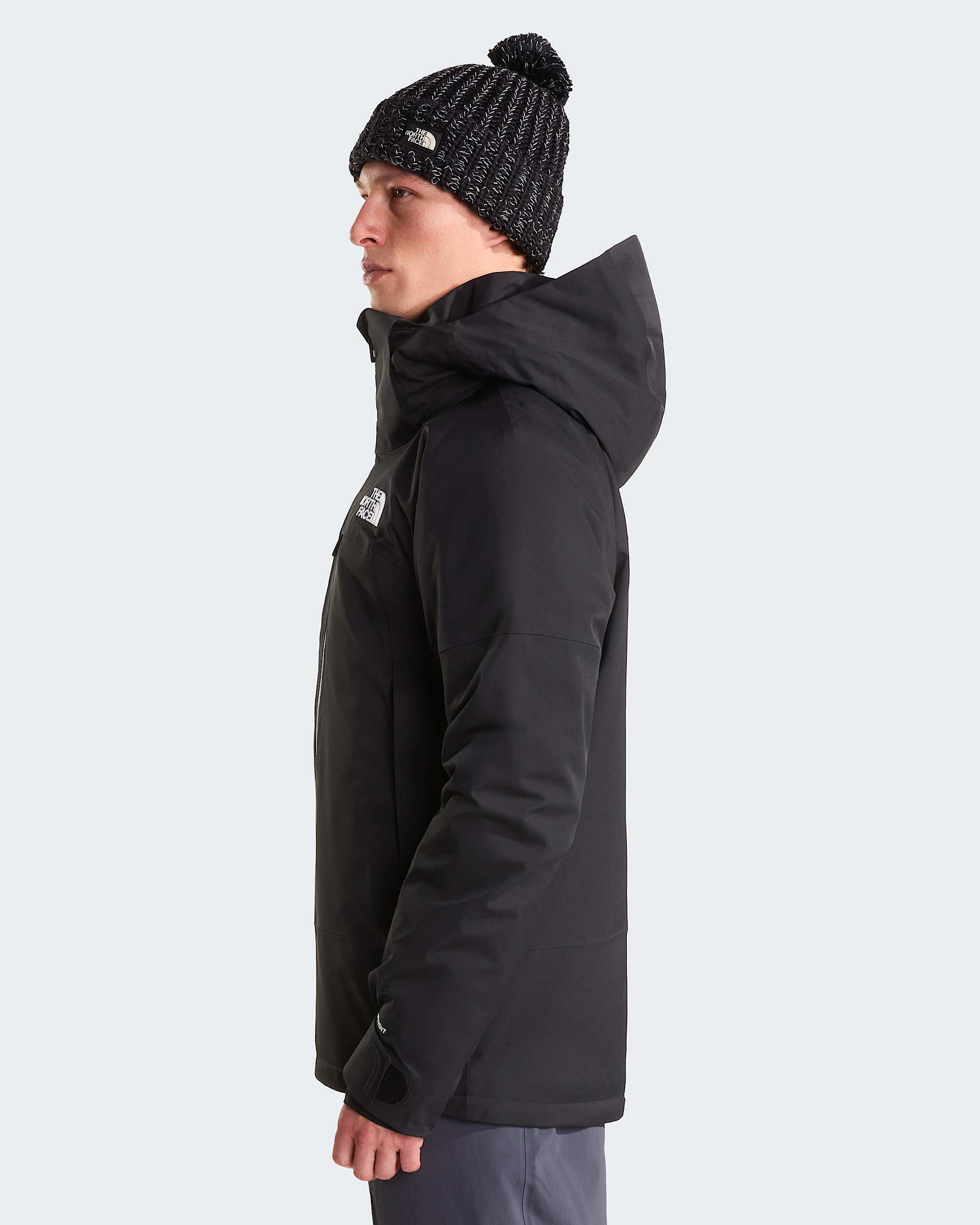 Mens Chakal Jacket TNF ALT2