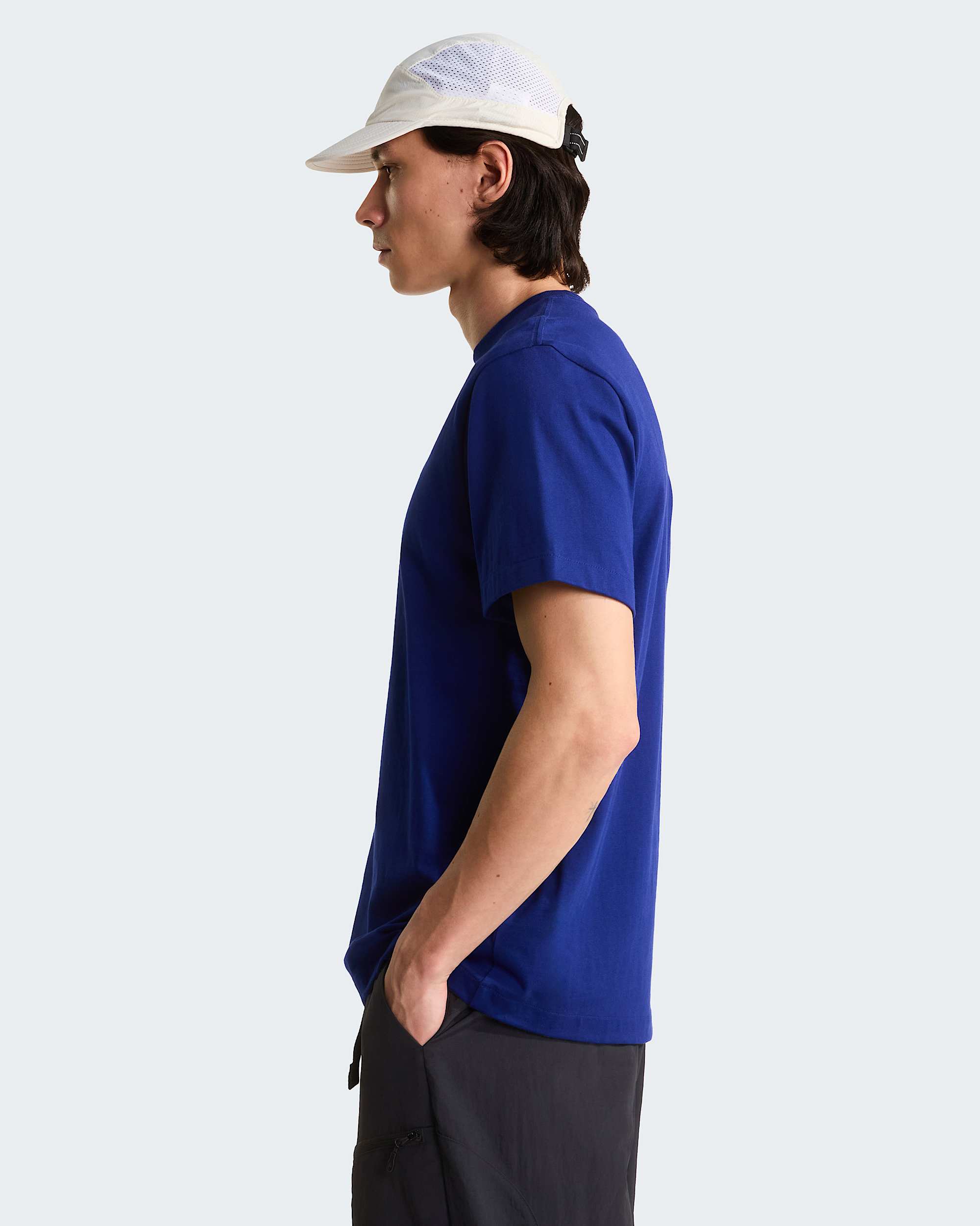 Unisex Explorer Badges Relaxed Graphic TShirt TNF ALT2