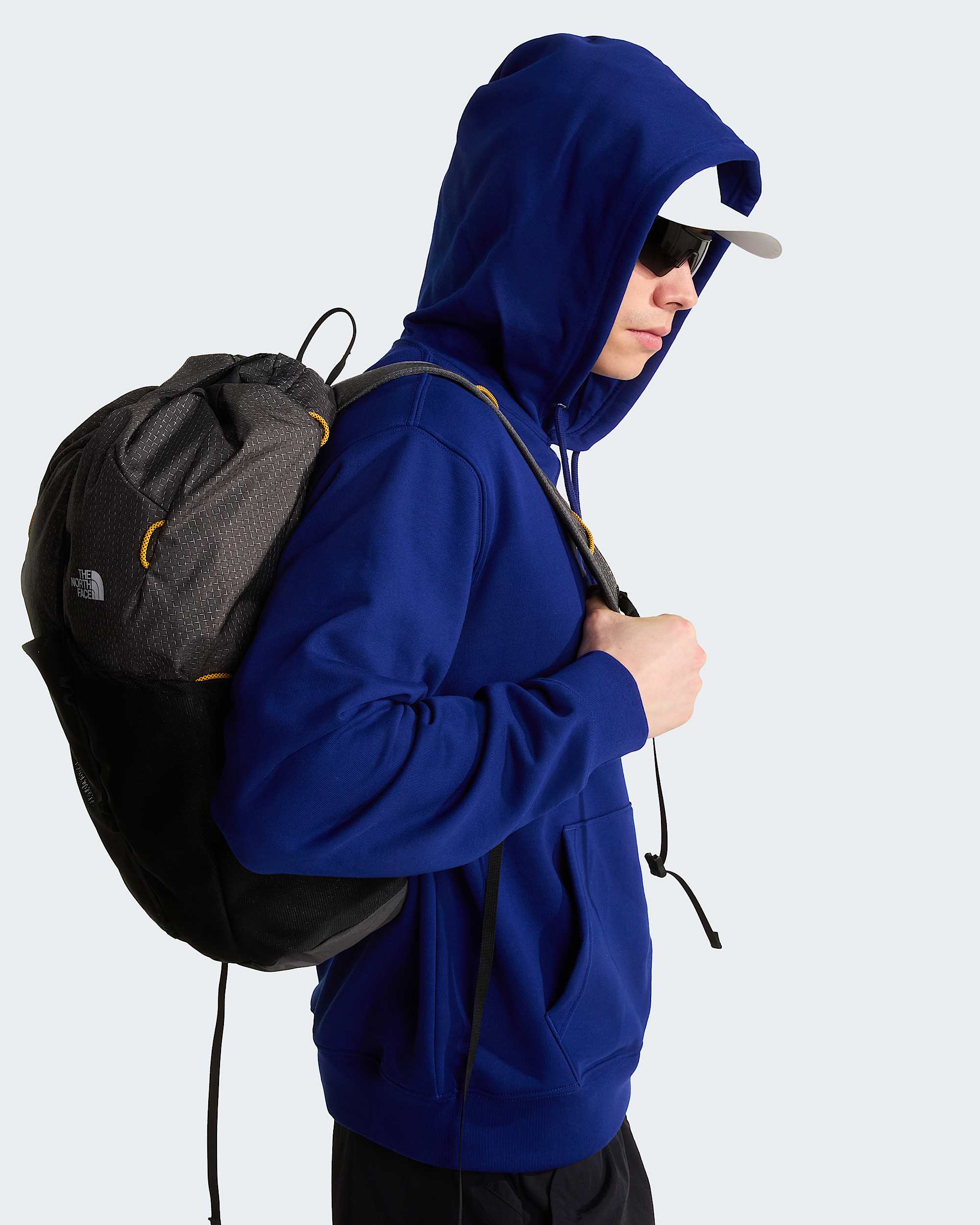 Unisex Explorer Badges Relaxed Graphic Hoodie TNF ALT6