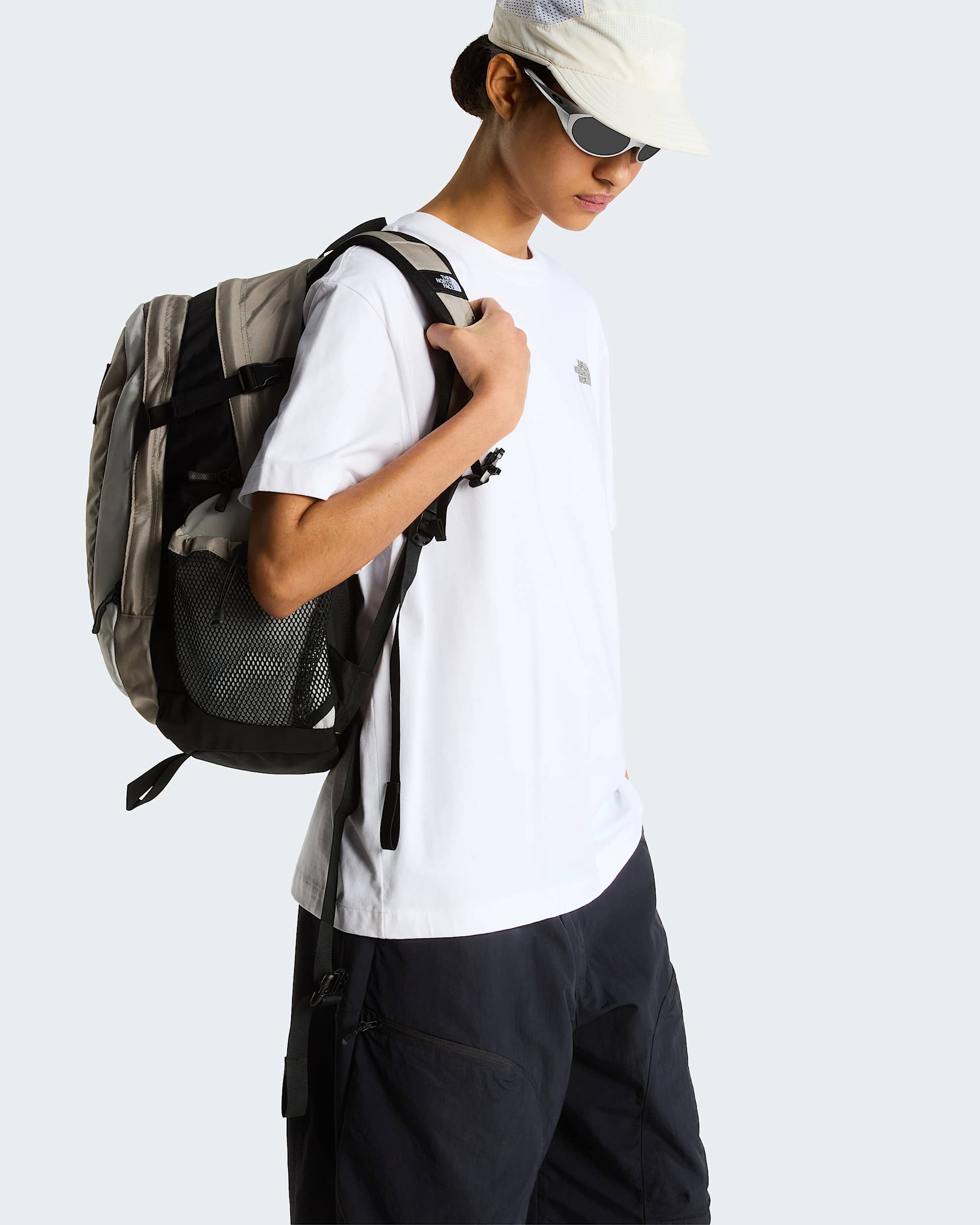 Stone Logo Relaxed Graphic TShirt Uniseks TNF ALT18