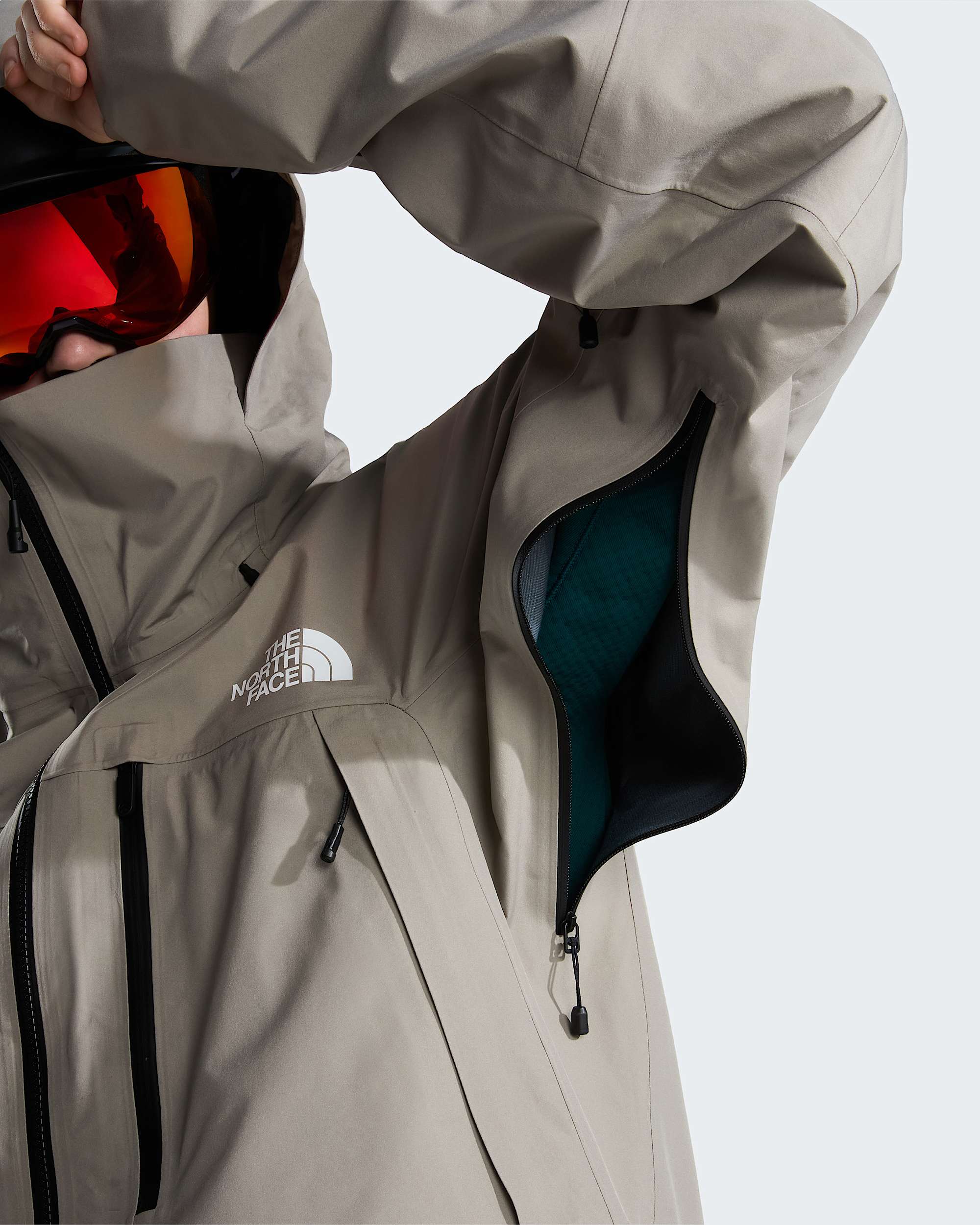 Mens Summit Verbier GORETEX Jacket TNF alt8