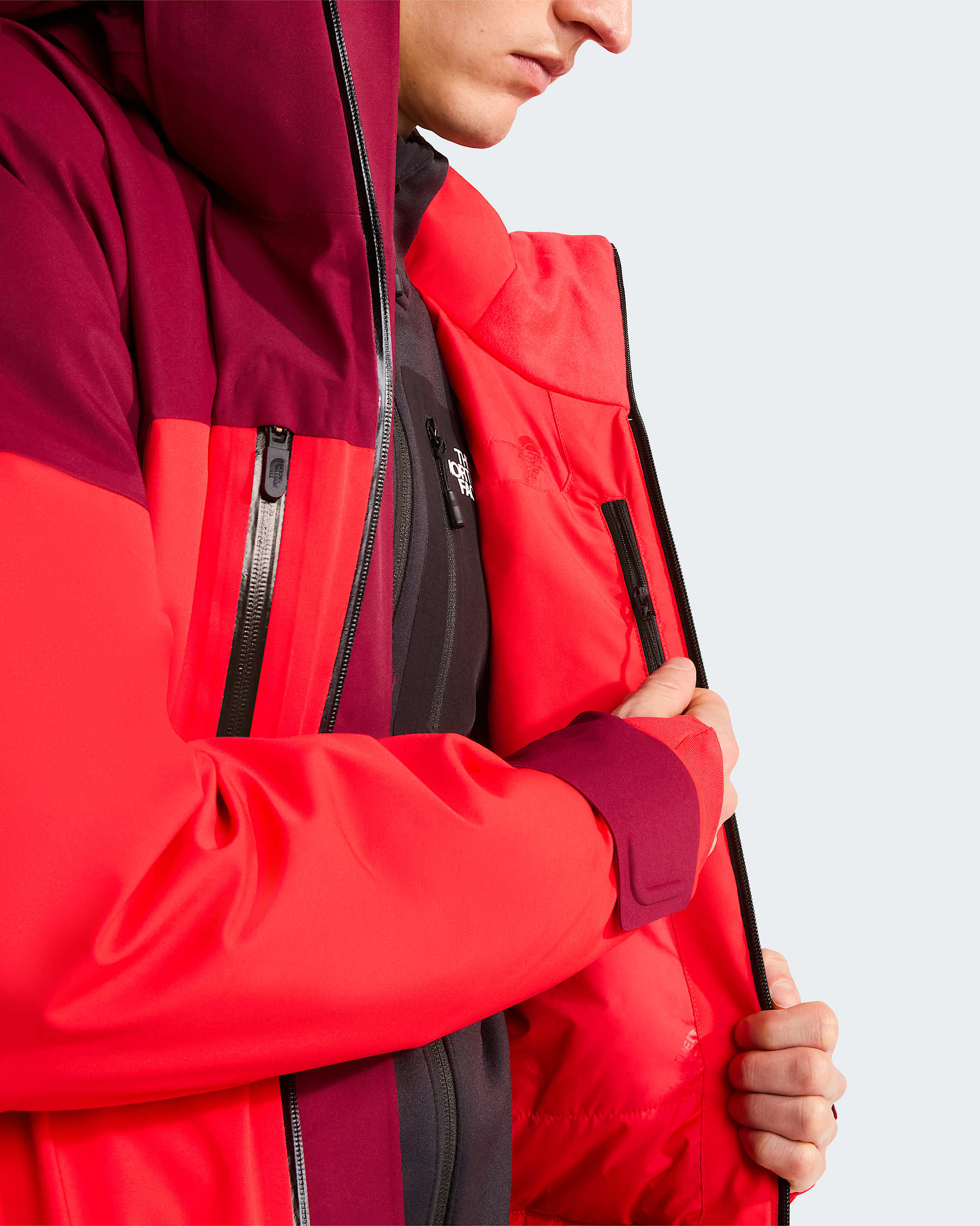 Mens Chakal Jacket TNF ALT12