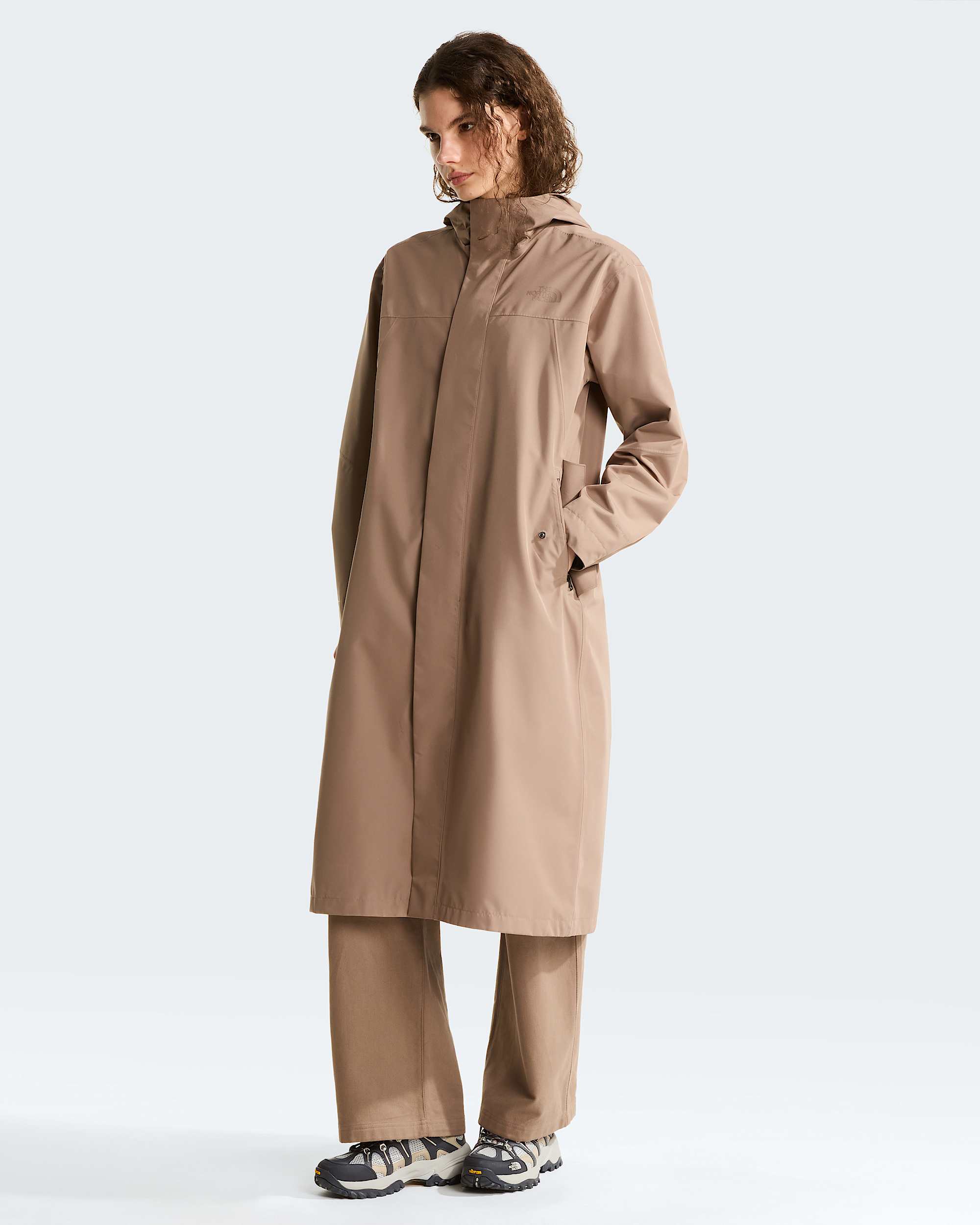 Womens New Nukabira Shell Parka TNF HERO