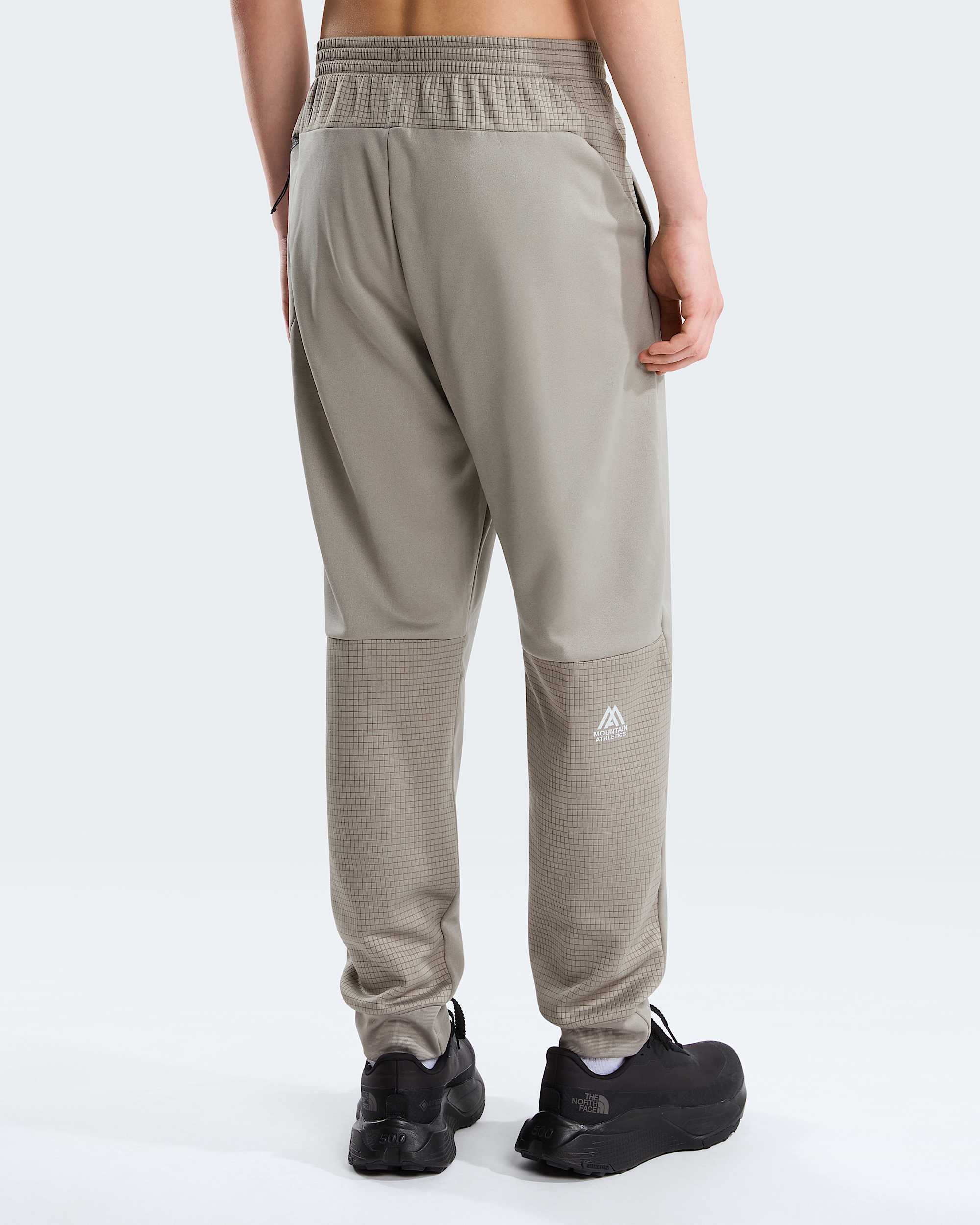 Mens Mountain Athletics Fleece Joggers 20 TNF ALT3