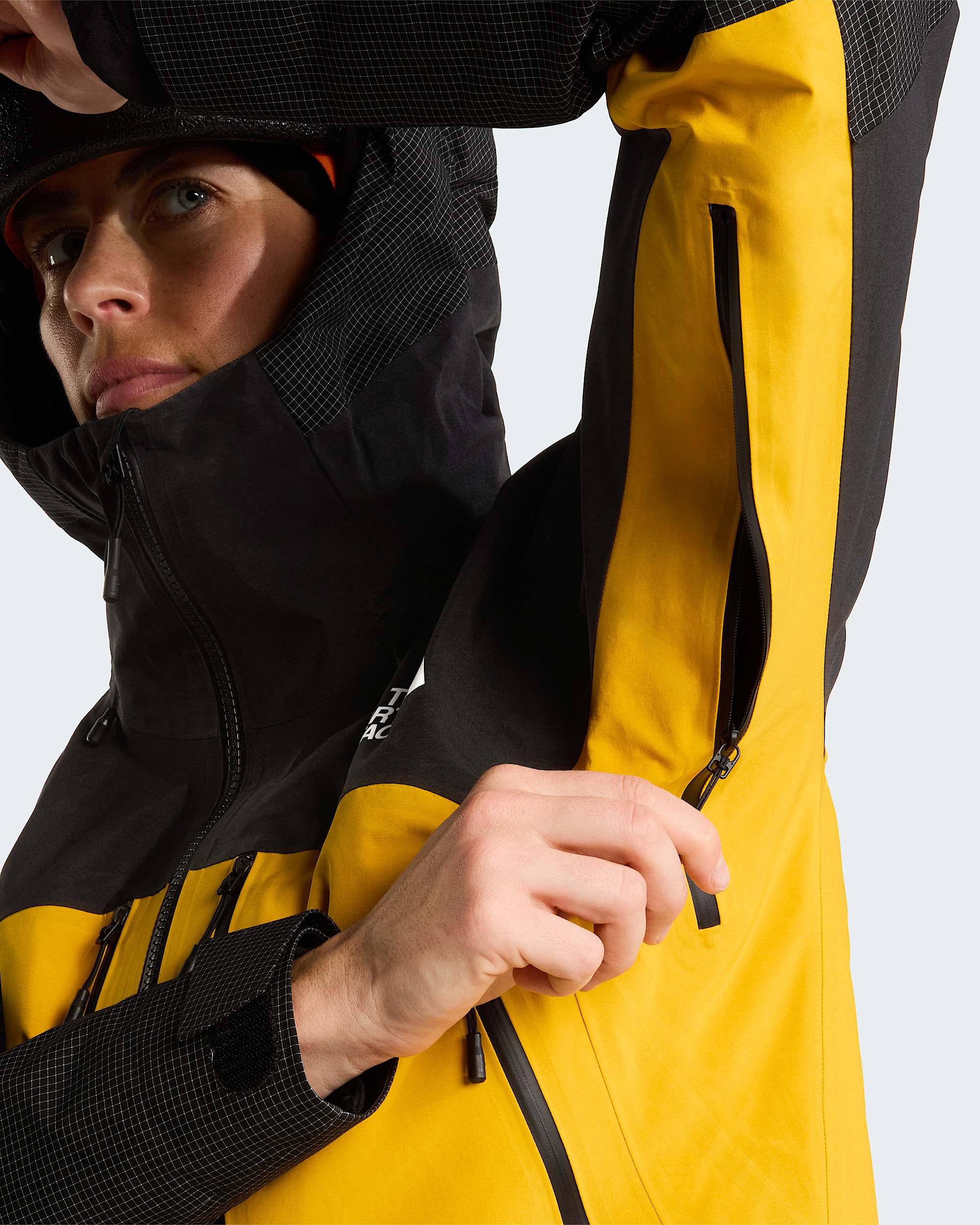 Damska kurtka Summit Mountain GORETEX Pro TNF ALT8