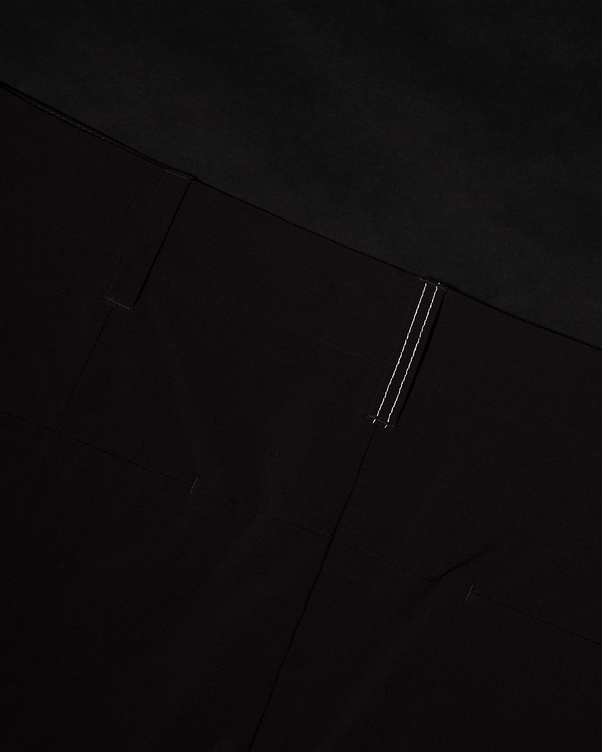 Mens TNF Black Box Tech Woven Trousers TNF alt25