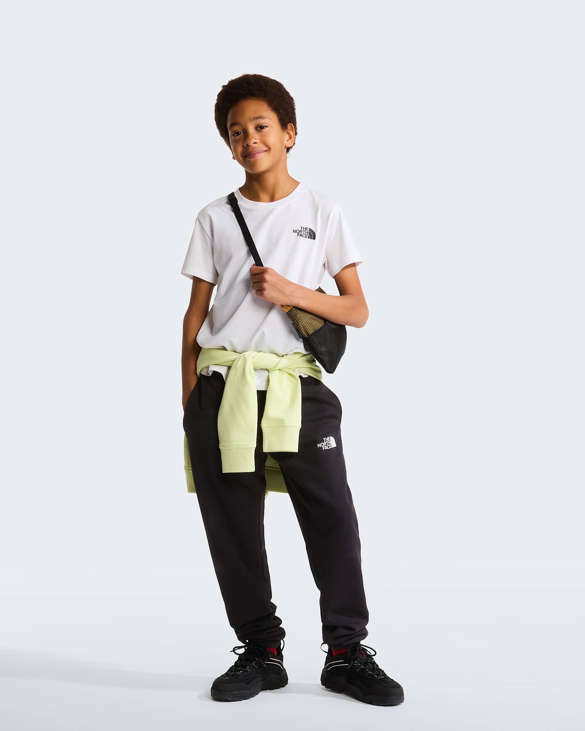 Camiseta Simple Dome para nios TNF alt5