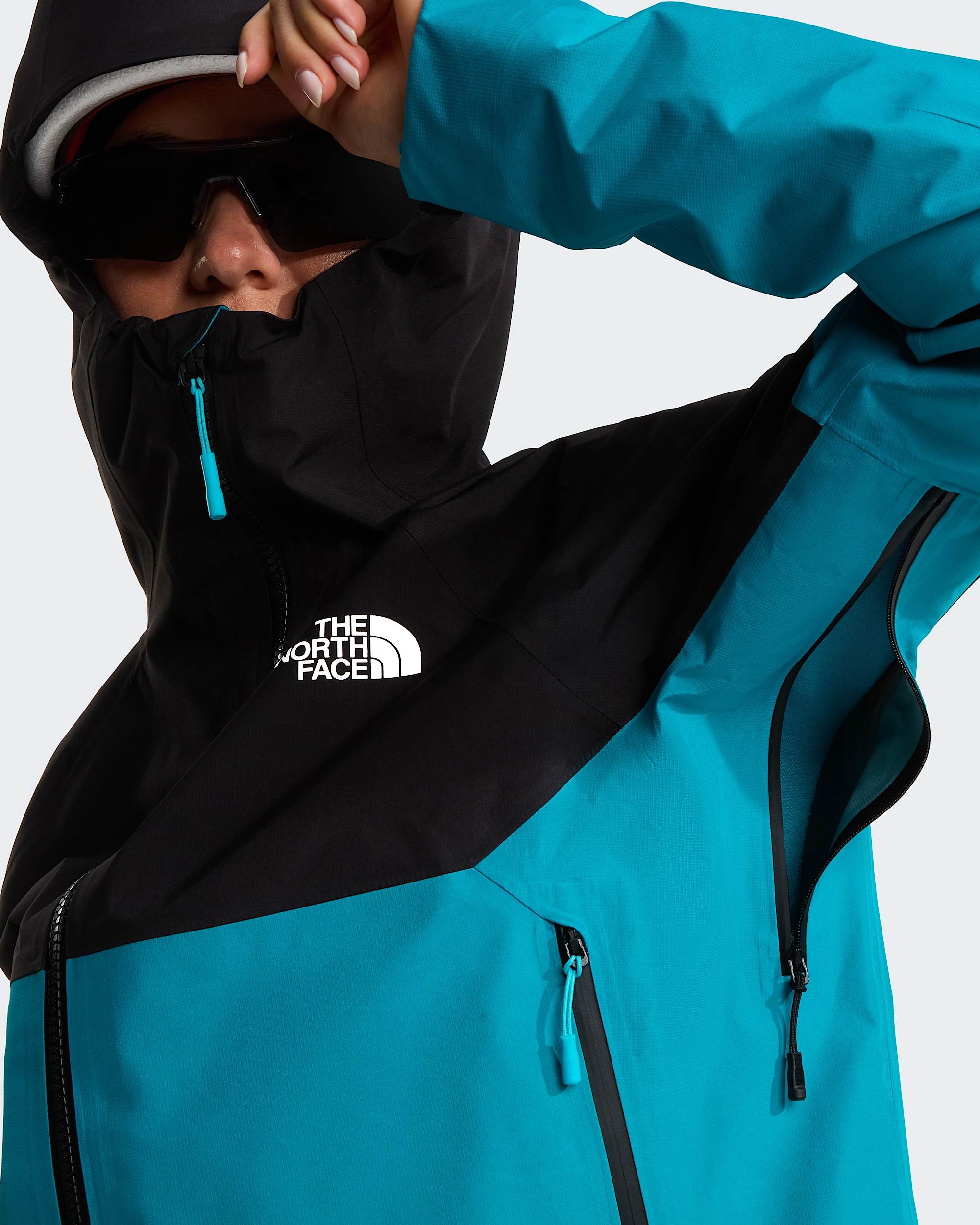 Womens Jazzi GORETEX Jacket TNF alt13