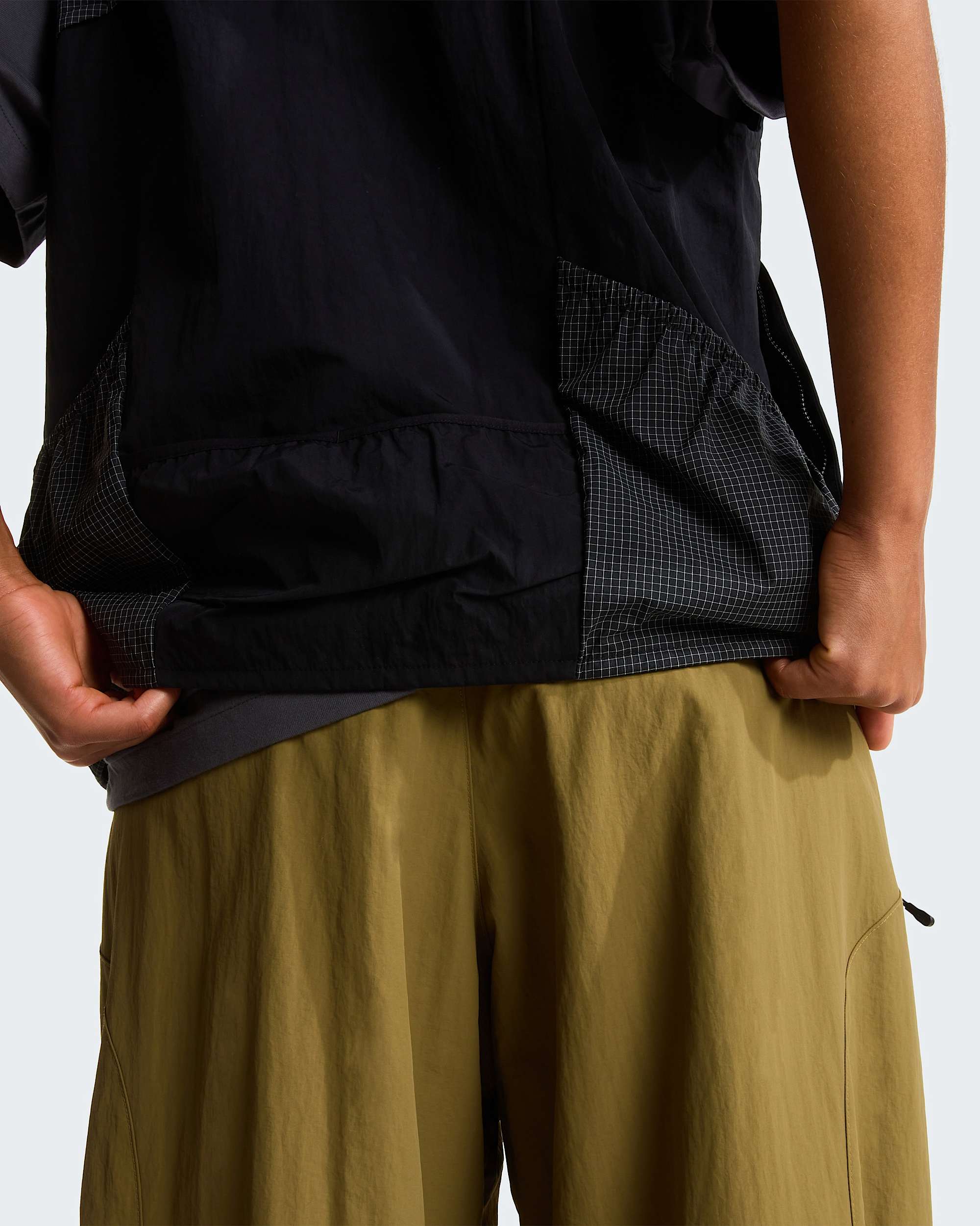 NSE Tech Weste in Unisex TNF alt22