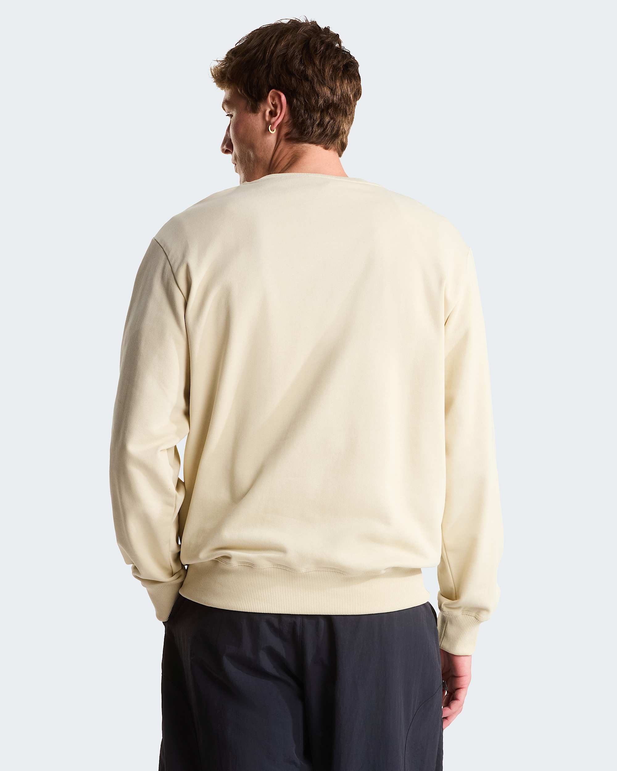 Essential Light relaxt geschnittenes Sweatshirt in Unisex TNF alt7