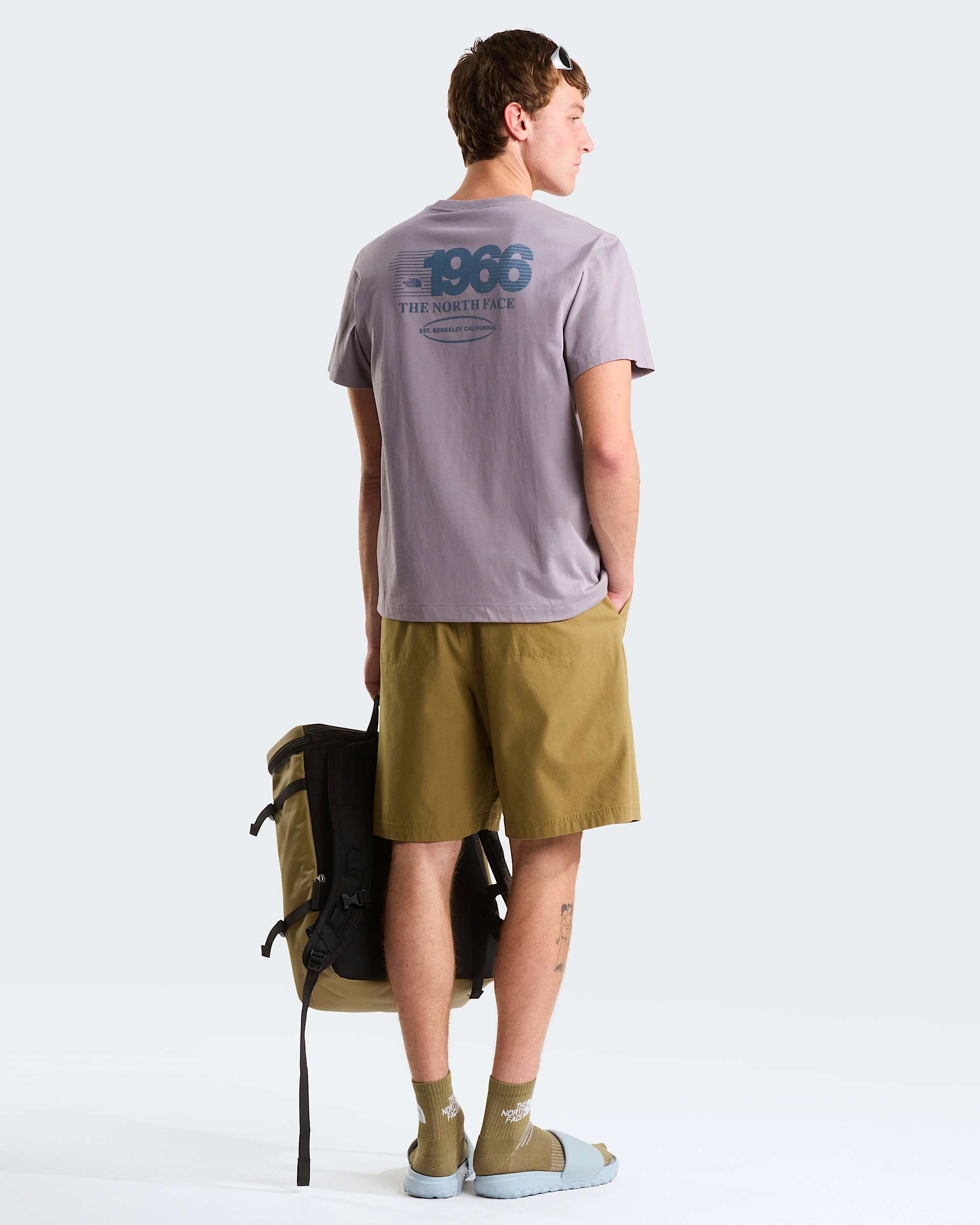 Track relaxt geschnittenes TShirt mit Grafik Unisex TNF alt5