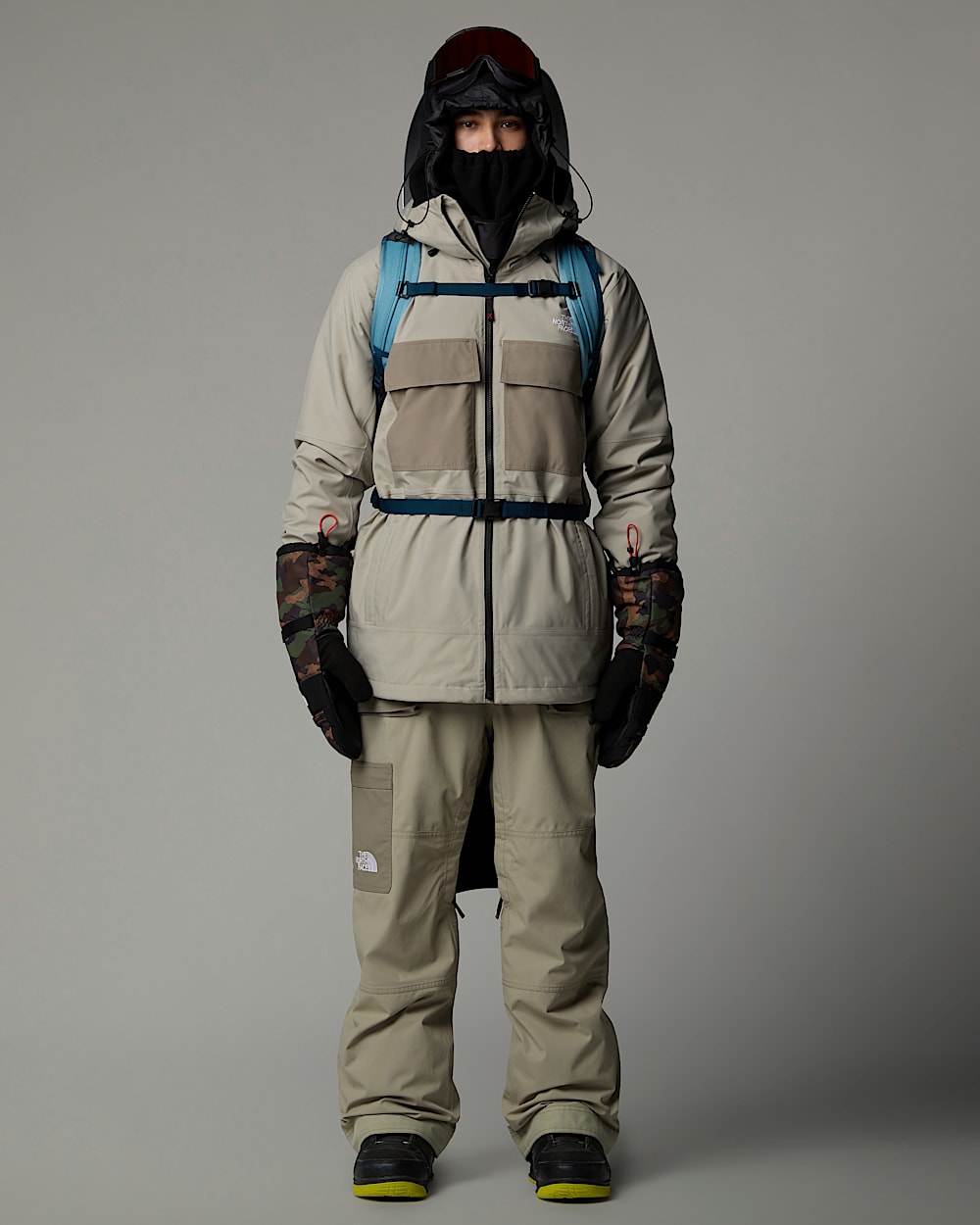 Mens Slashback Trousers TNF ALT1