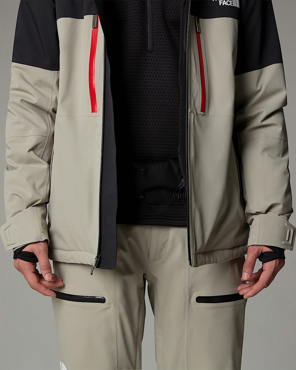Mens Chakal Jacket TNF ALT13