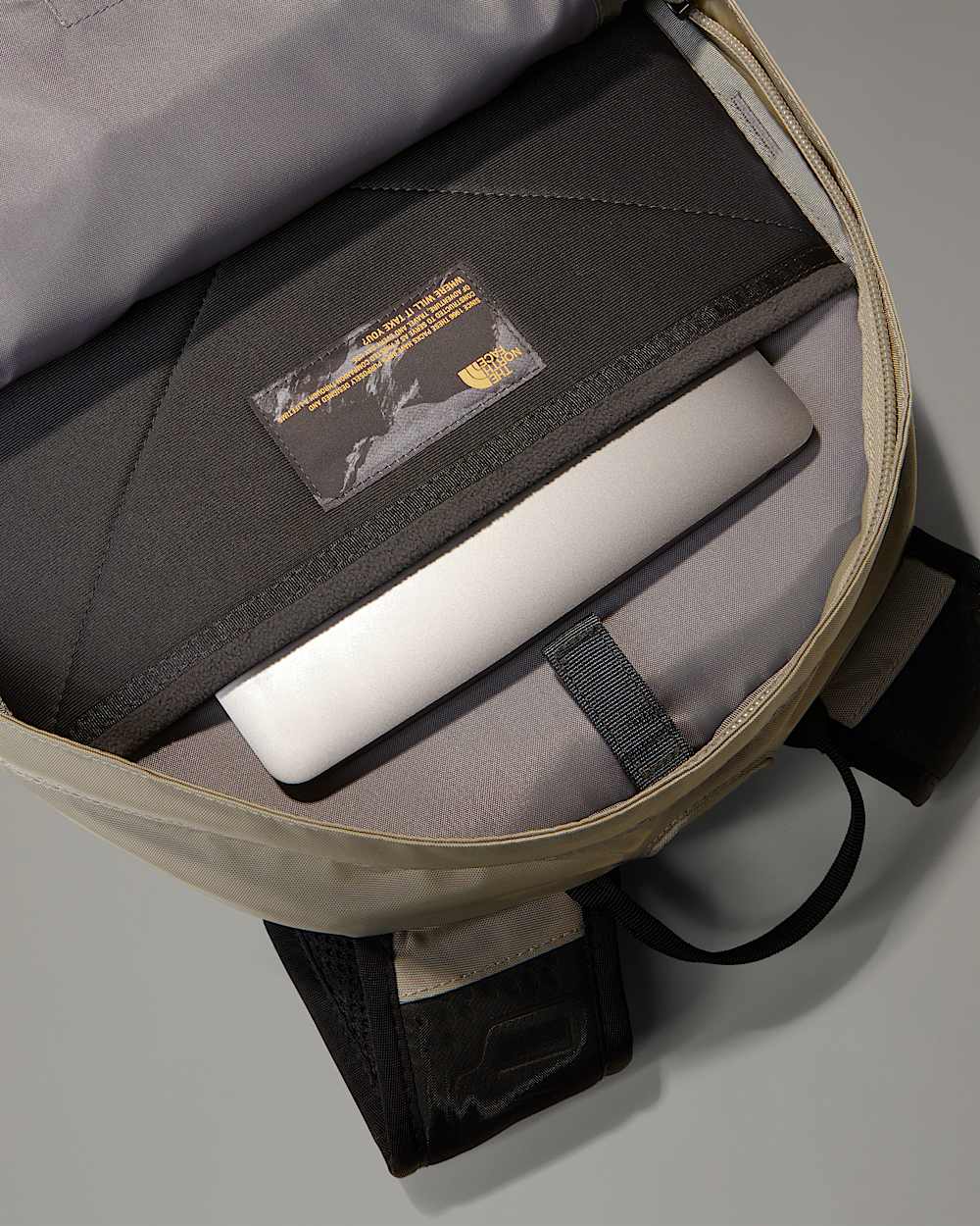 Borealis Classic Backpack TNF ALT6