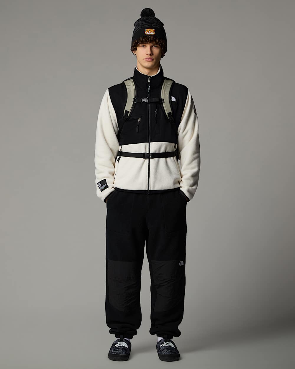 Mens Retro Denali Jacket TNF ALT4