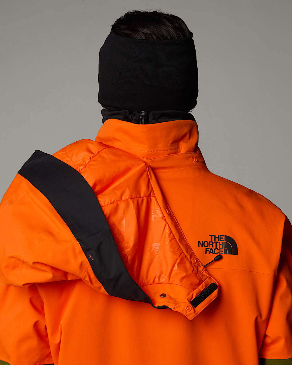 Mens Chakal Jacket TNF ALT8
