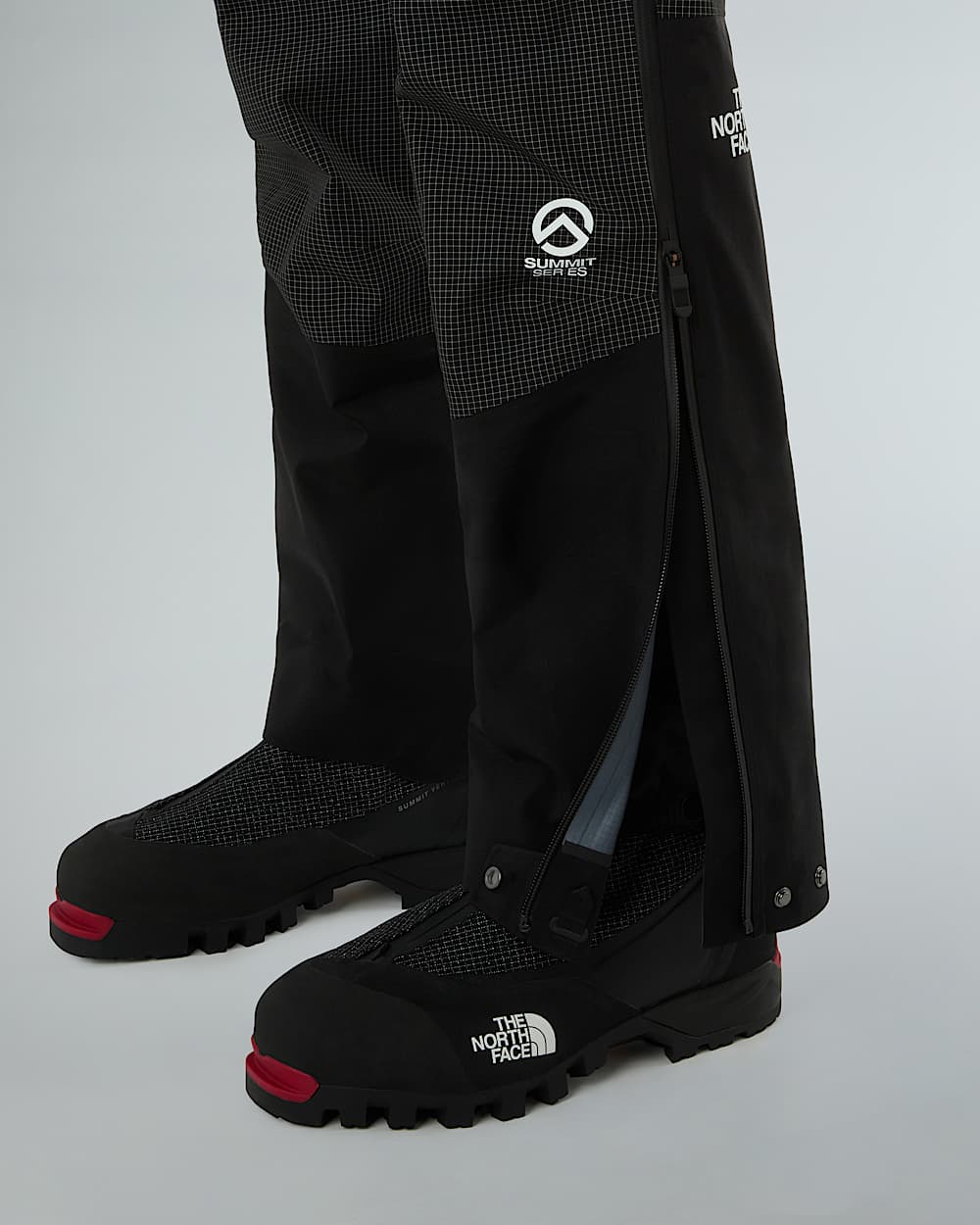 Womens Summit Mountain GORETEX Pro Bib Trousers TNF ALT6